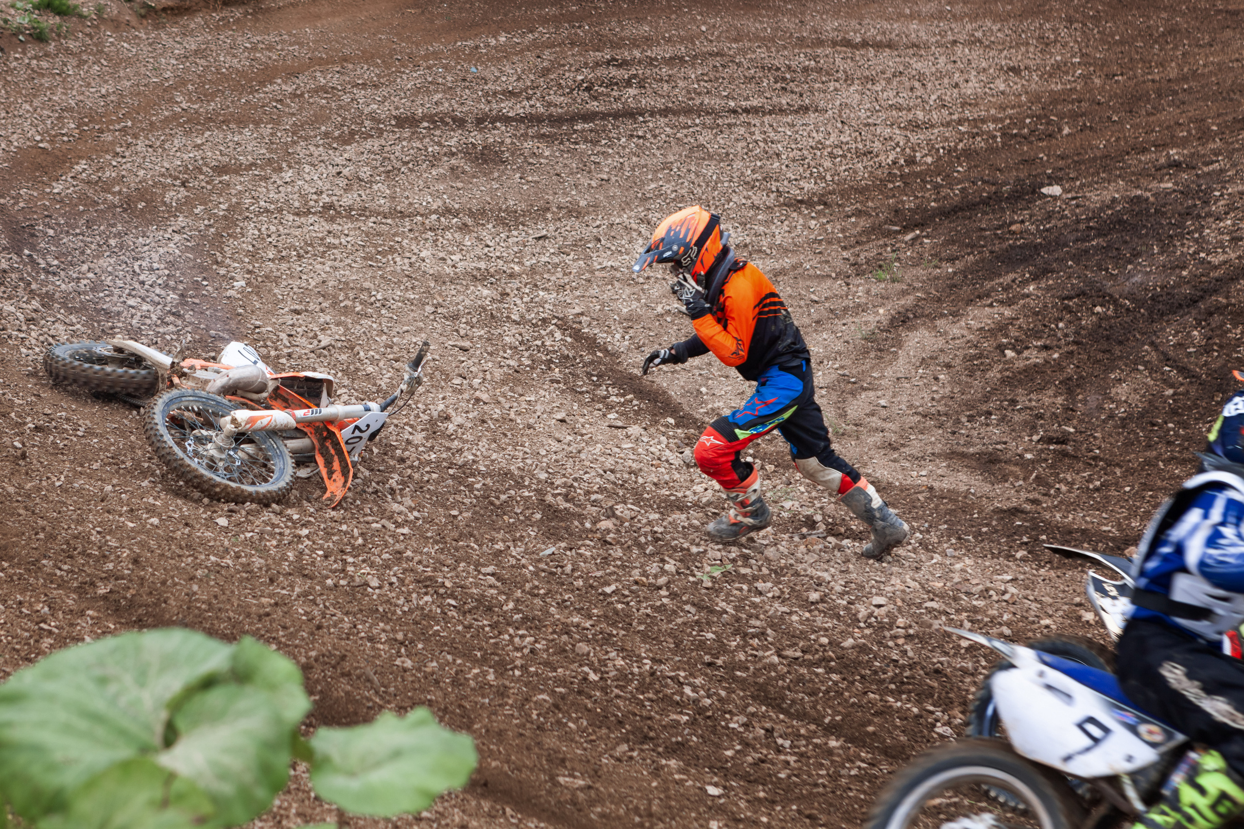 Рёв моторов. Детский, семейный фотограф в Южно-Сахалинске, Невельске и Холмске