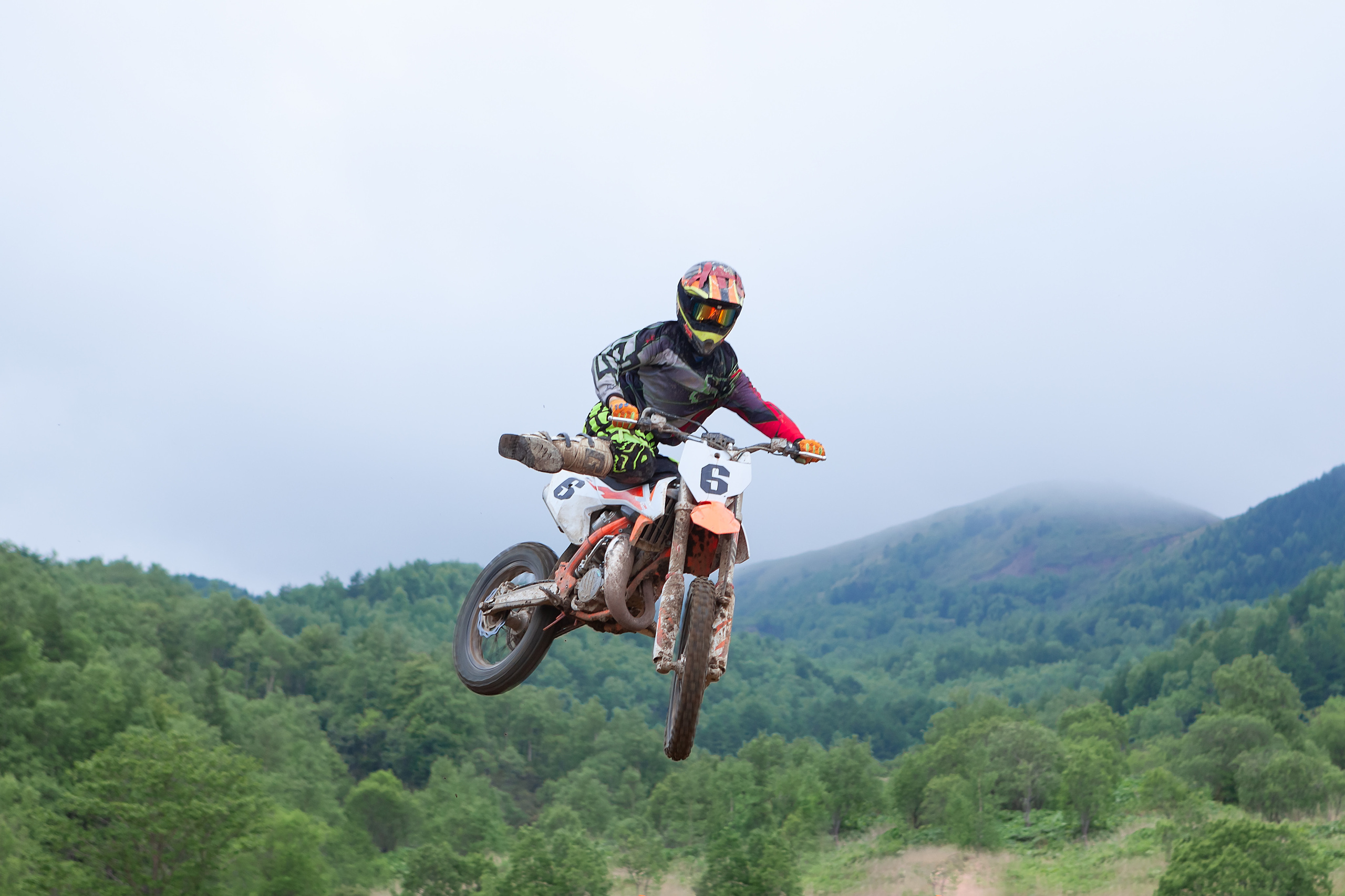 Рёв моторов. Детский, семейный фотограф в Южно-Сахалинске, Невельске и Холмске