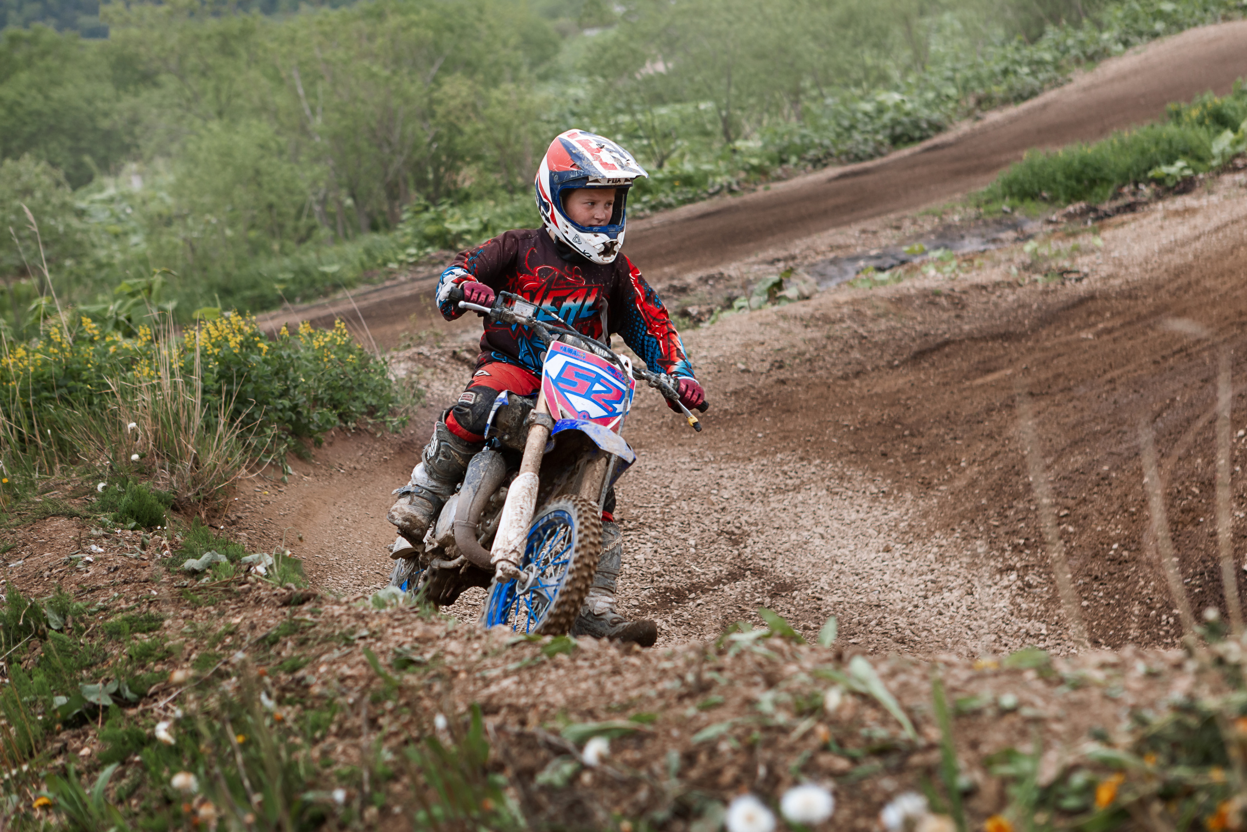 Рёв моторов. Детский, семейный фотограф в Южно-Сахалинске, Невельске и Холмске