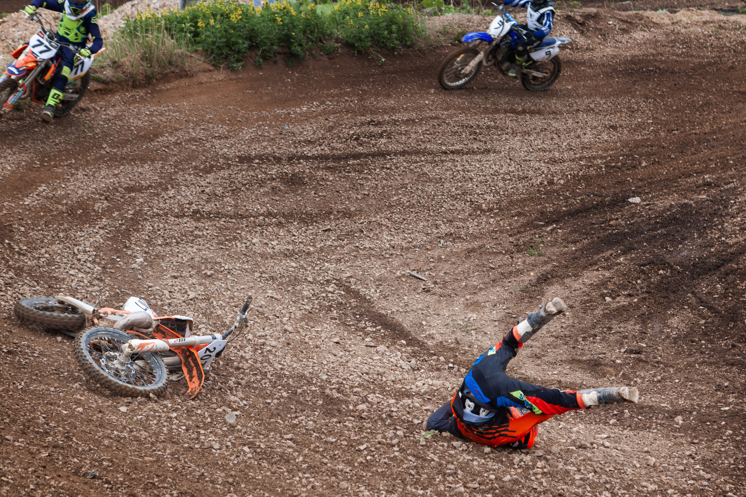 Рёв моторов. Детский, семейный фотограф в Южно-Сахалинске, Невельске и Холмске