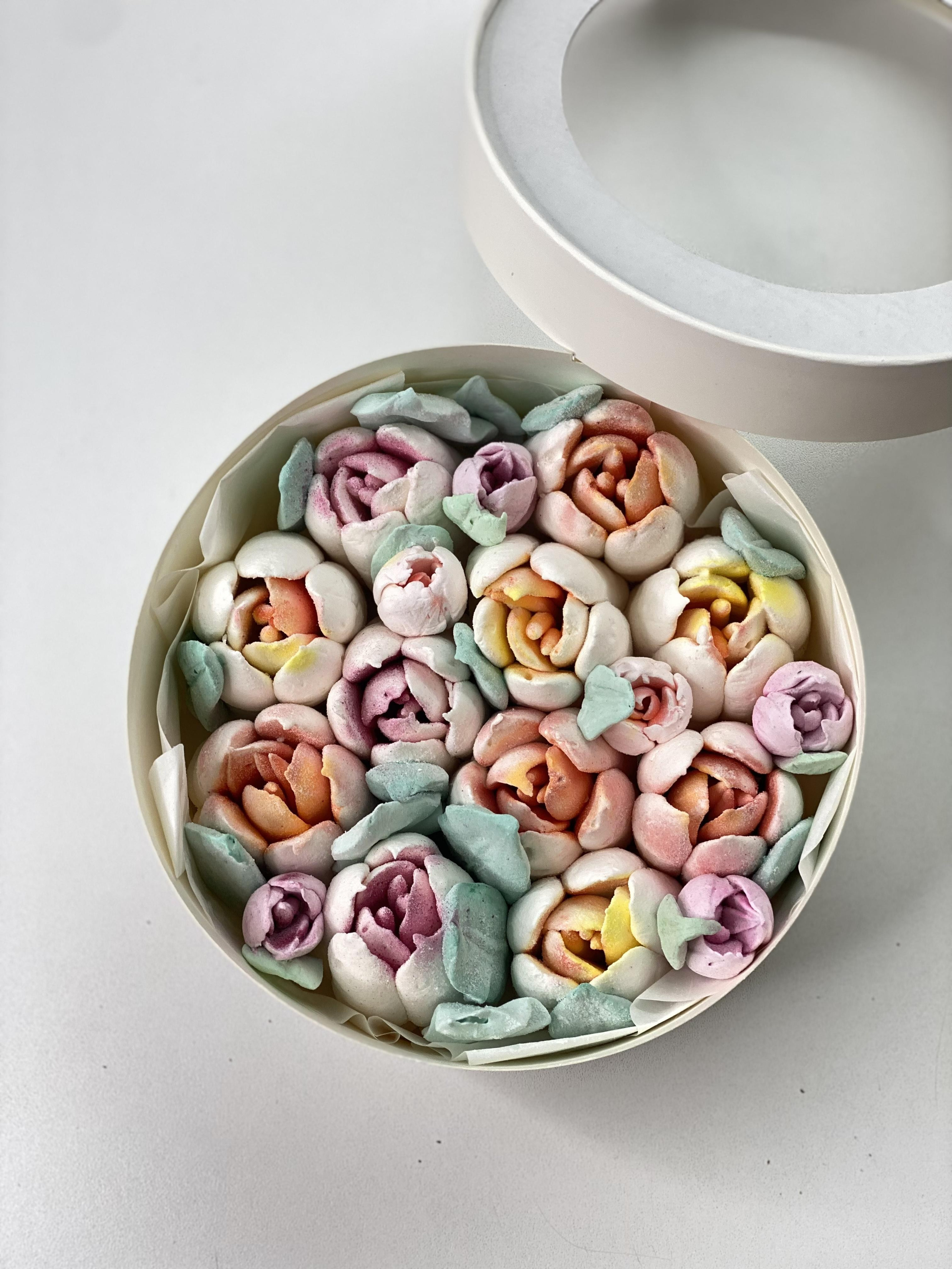 Тюльпаны из зефира в коробке. Katyasugarsugar капкейки, зефир, торты Москва