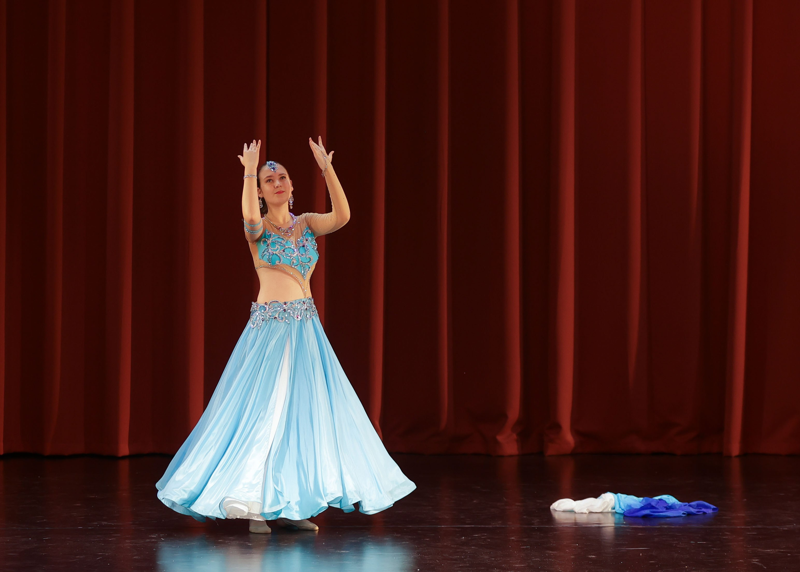 Фестиваль хореографического искусства «КУБОК ЛЕГЕНДЫ — 2025». Выпускные альбомы и школьный фотограф в Подольске, Троицке, Щербинке, Москве и Московской области