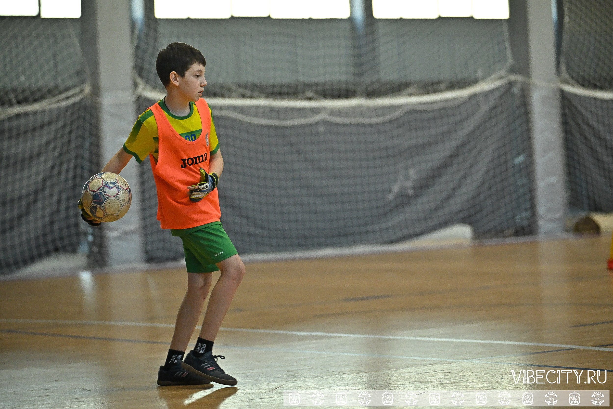 Балтийская лига по футзалу U11. VIBECITY.RU Вайб Сити Ру Фоторепортажи Фотоотчеты Калининград