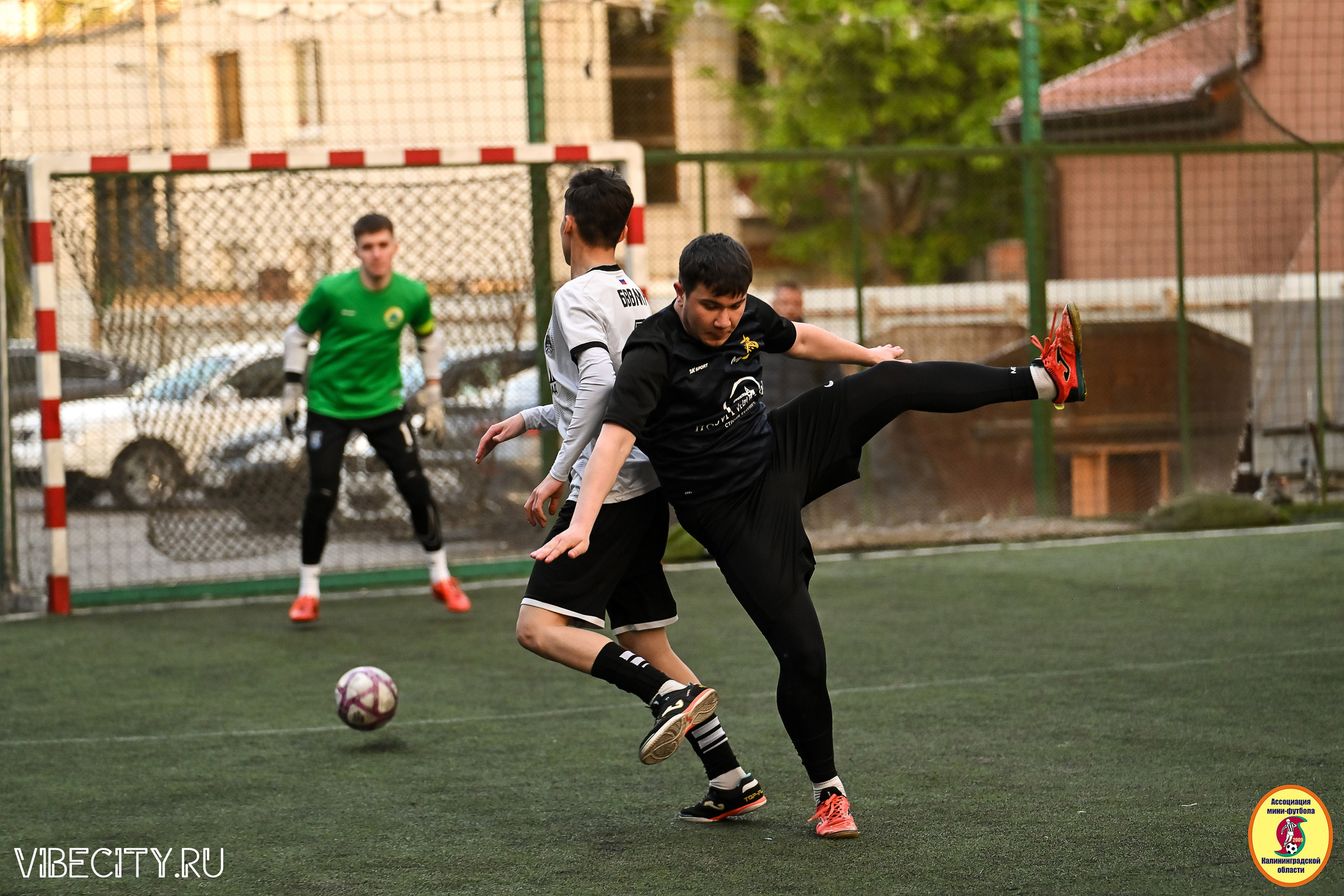 ИГРЫ МИНИ-ФУТБОЛЬНОЙ ЛИГИ. VIBECITY.RU Вайб Сити Ру Фоторепортажи Фотоотчеты Калининград
