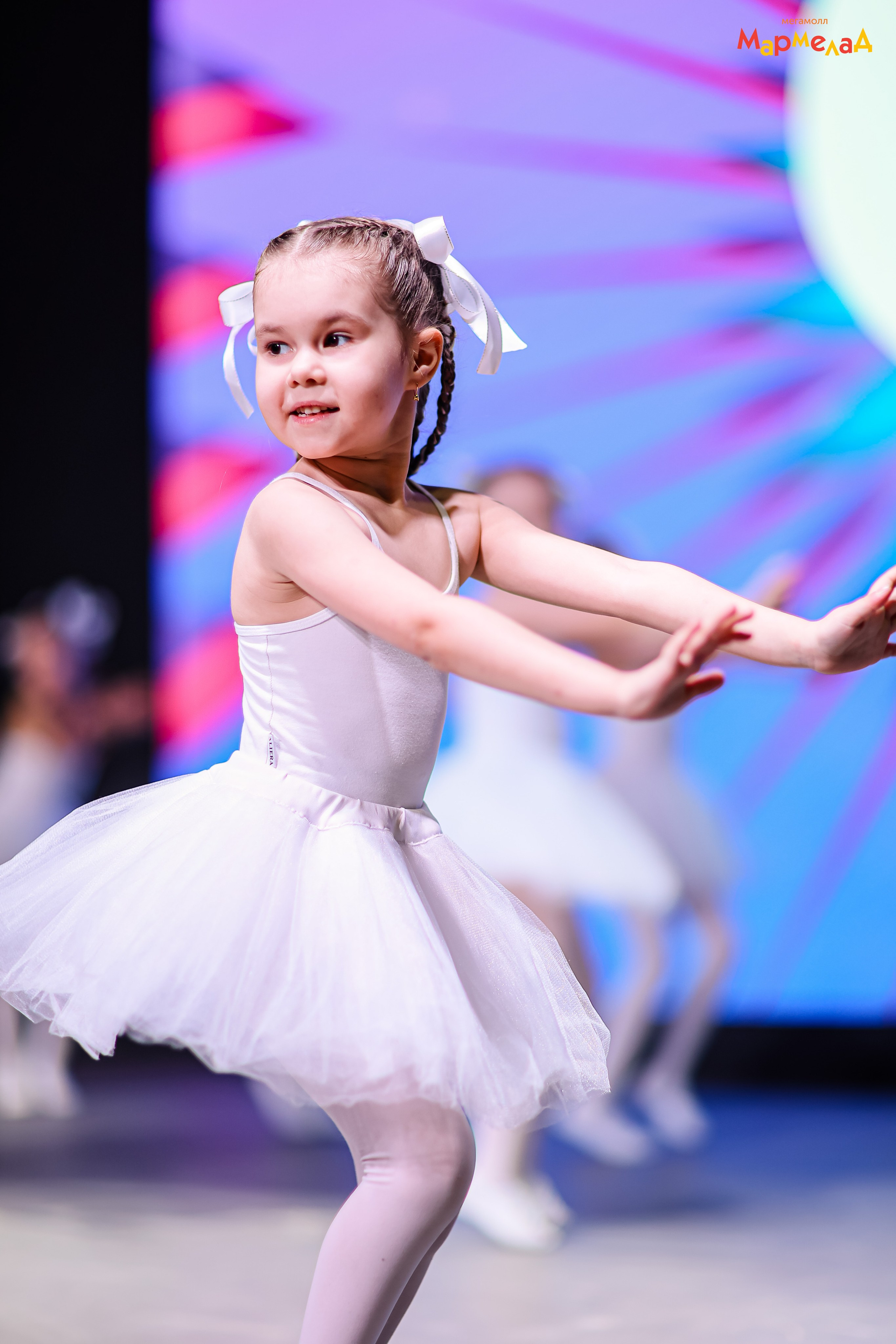 14.02 Любовь без границ в Мегамолл Мармелад. Команда специалистов в мире фотографии и видео. Детский фотограф, семейный фотограф