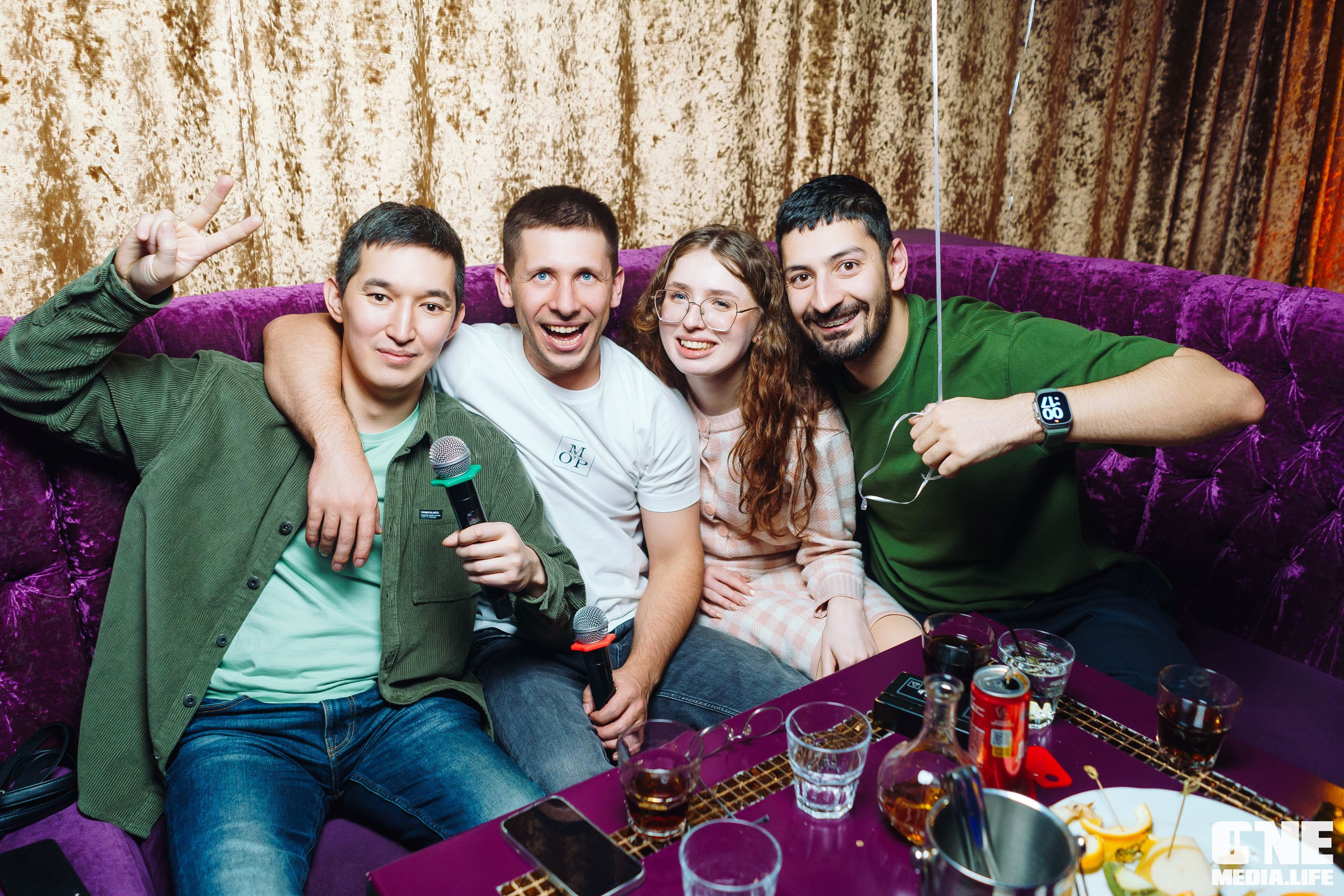 Фоторепортаж из караоке-клуба Эйфория. One Media Life: фоторепортажи, фотоотчеты с мероприятий и заведений