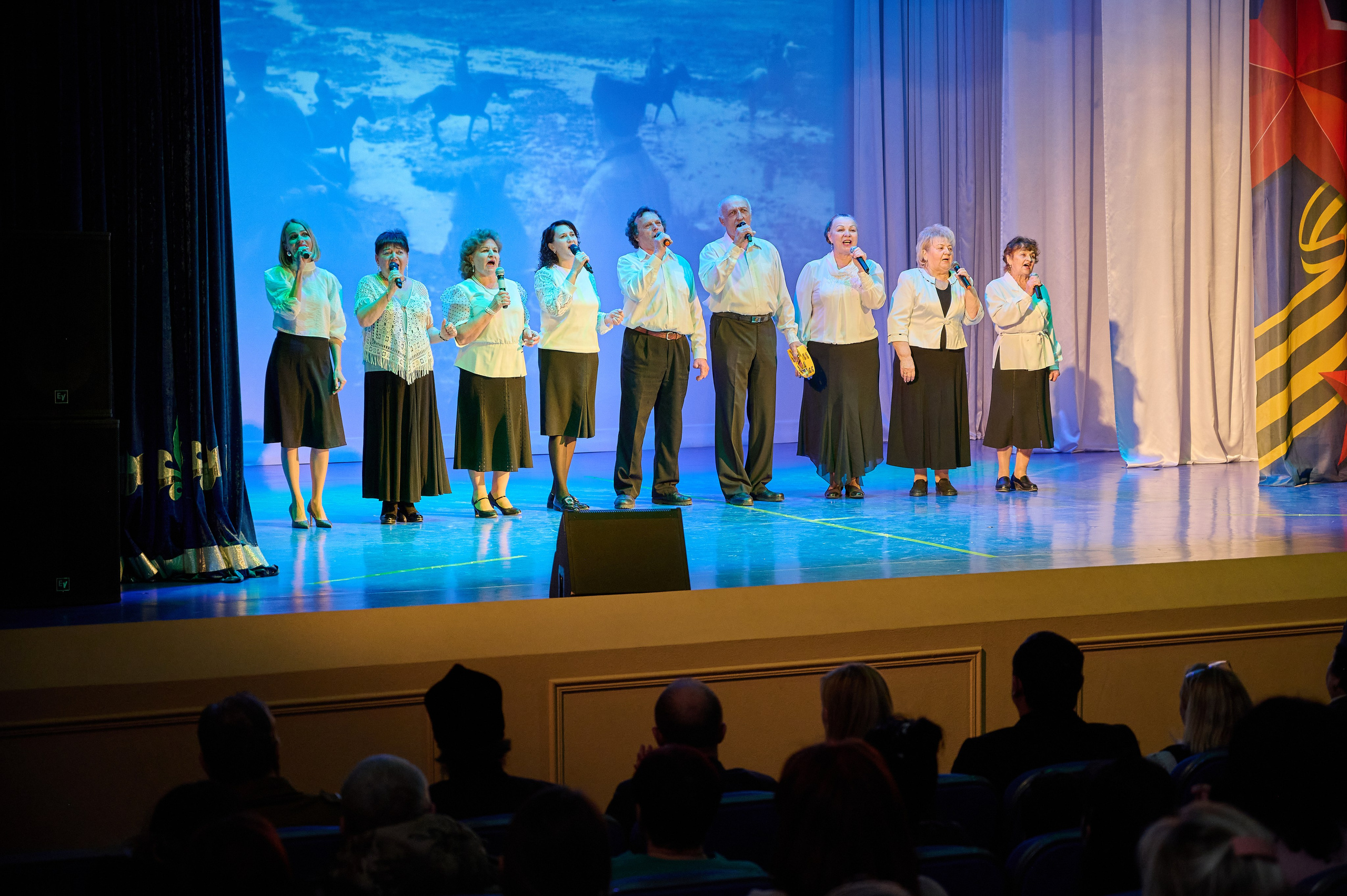 23 февраля Марьина роща. Жизнь курорта Кабардинка в фотографиях