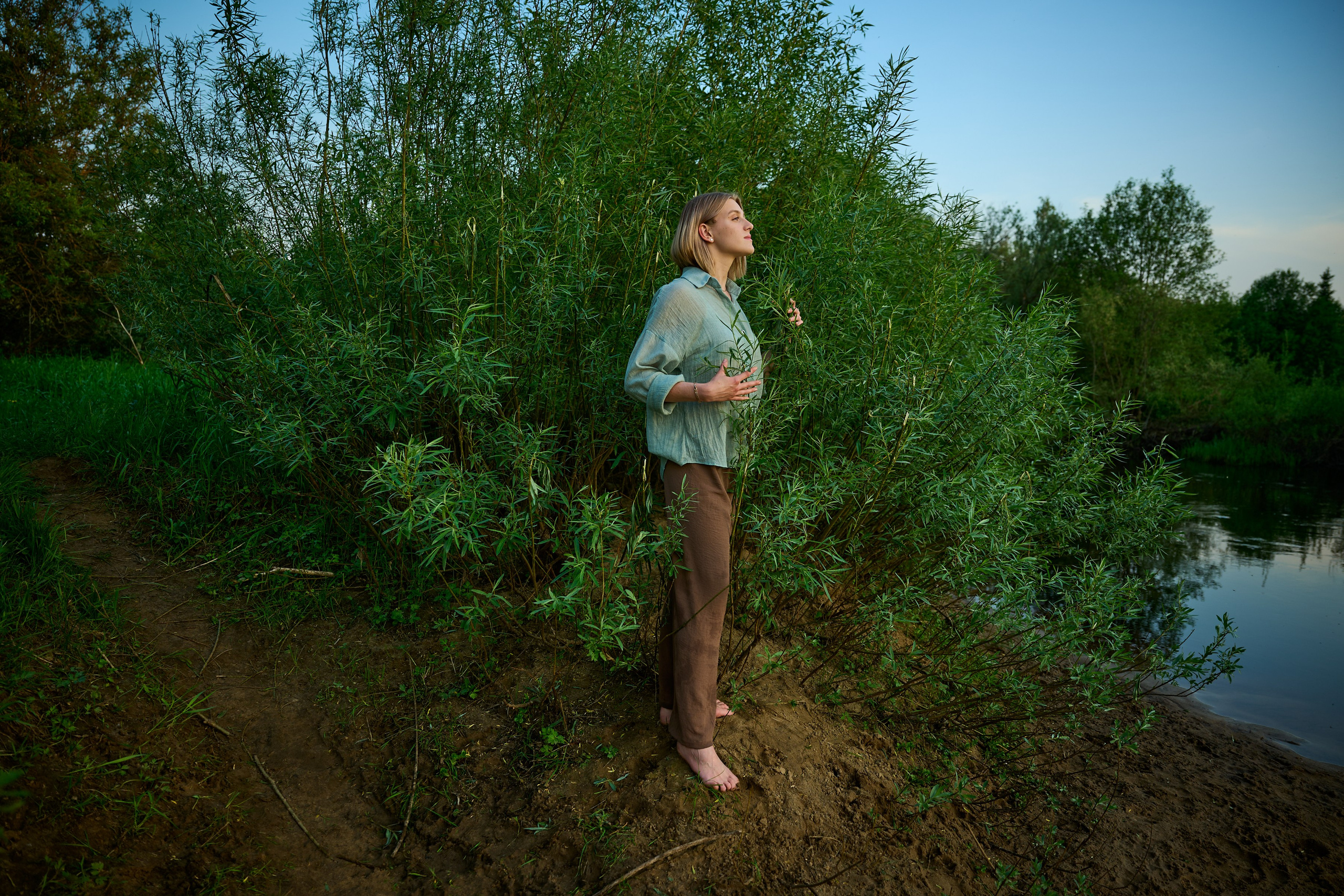Тихая женская съемка на природе — Алина. Женская фотосессия в Твери — тихая съёмка | Дмитрий Козьминых