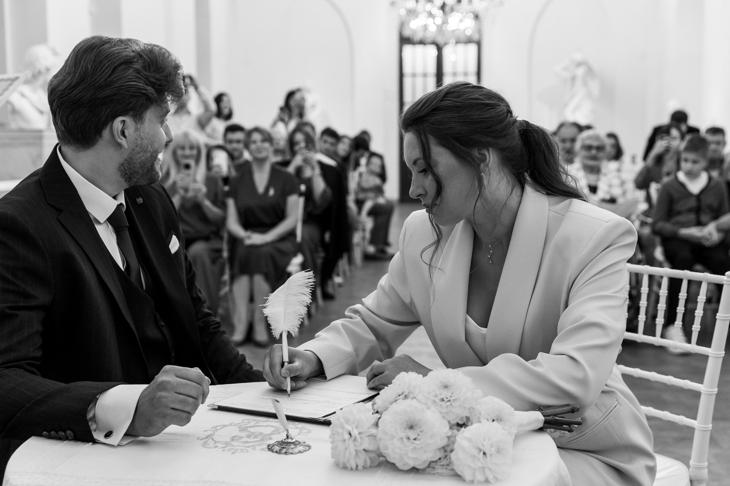 Роспись в оперном доме в Царицыно. Свадебный фотограф в Москве Элина Ларченкова. Фото, которые цепляют