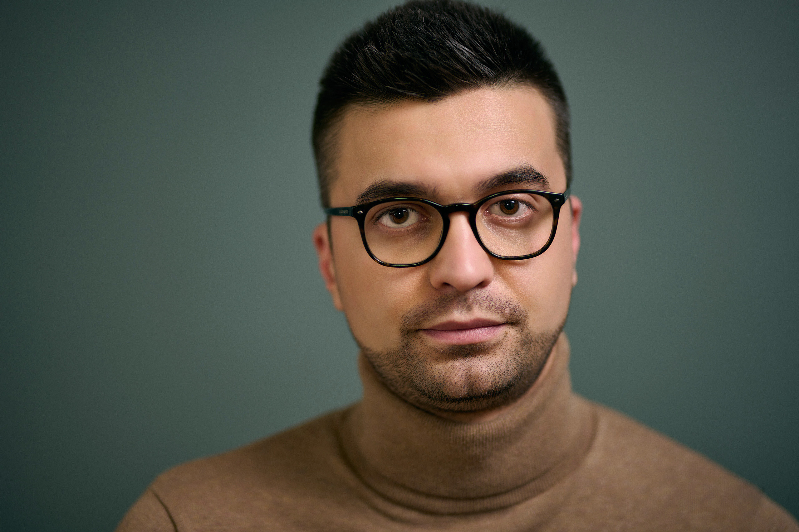 Студийный портрет. Флористическая, интерьерная и портретная съемка в Москве и Европе