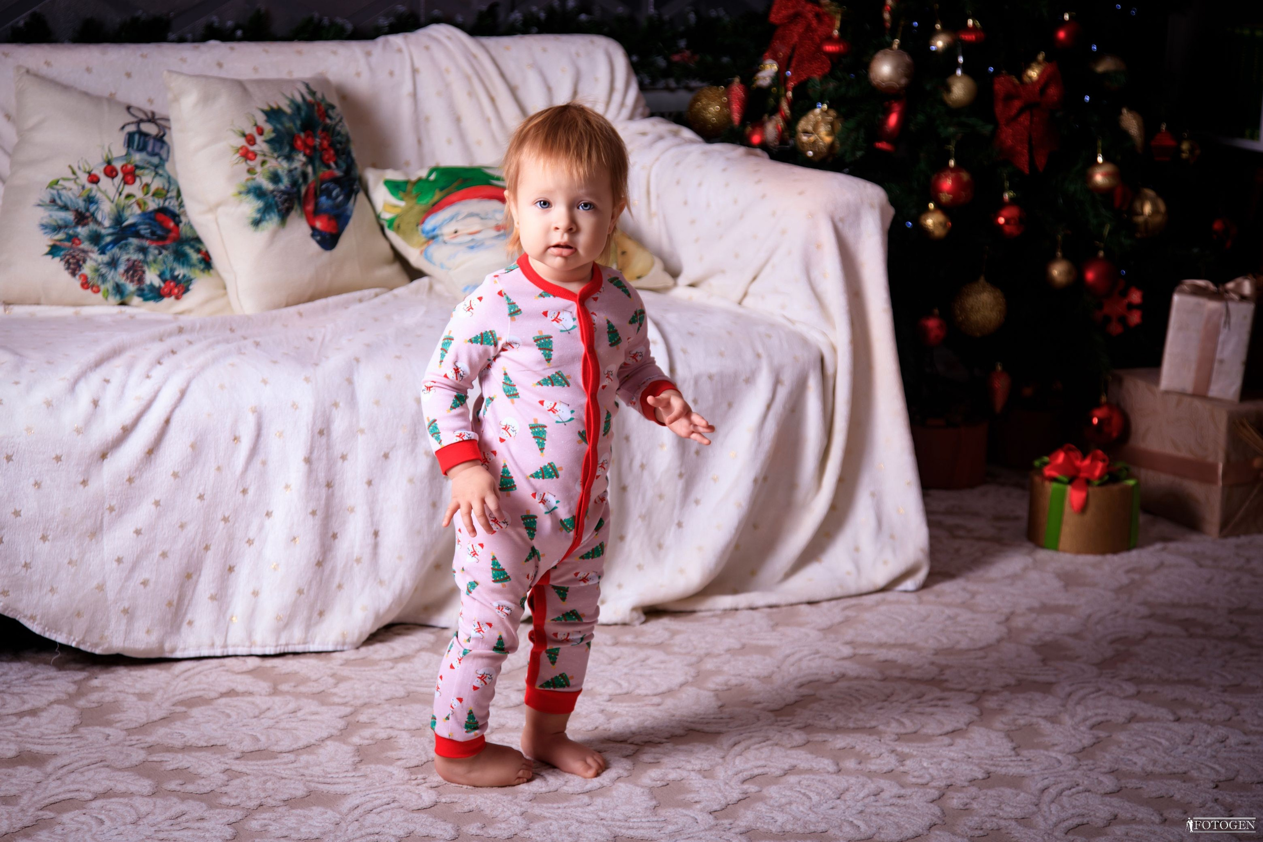 Новогодняя Фотосессия в Студии FOTOGEN ᐈ Премиум-класс в Краснодаре. Интерьерная фотостудия FOTOGEN г. Краснодар