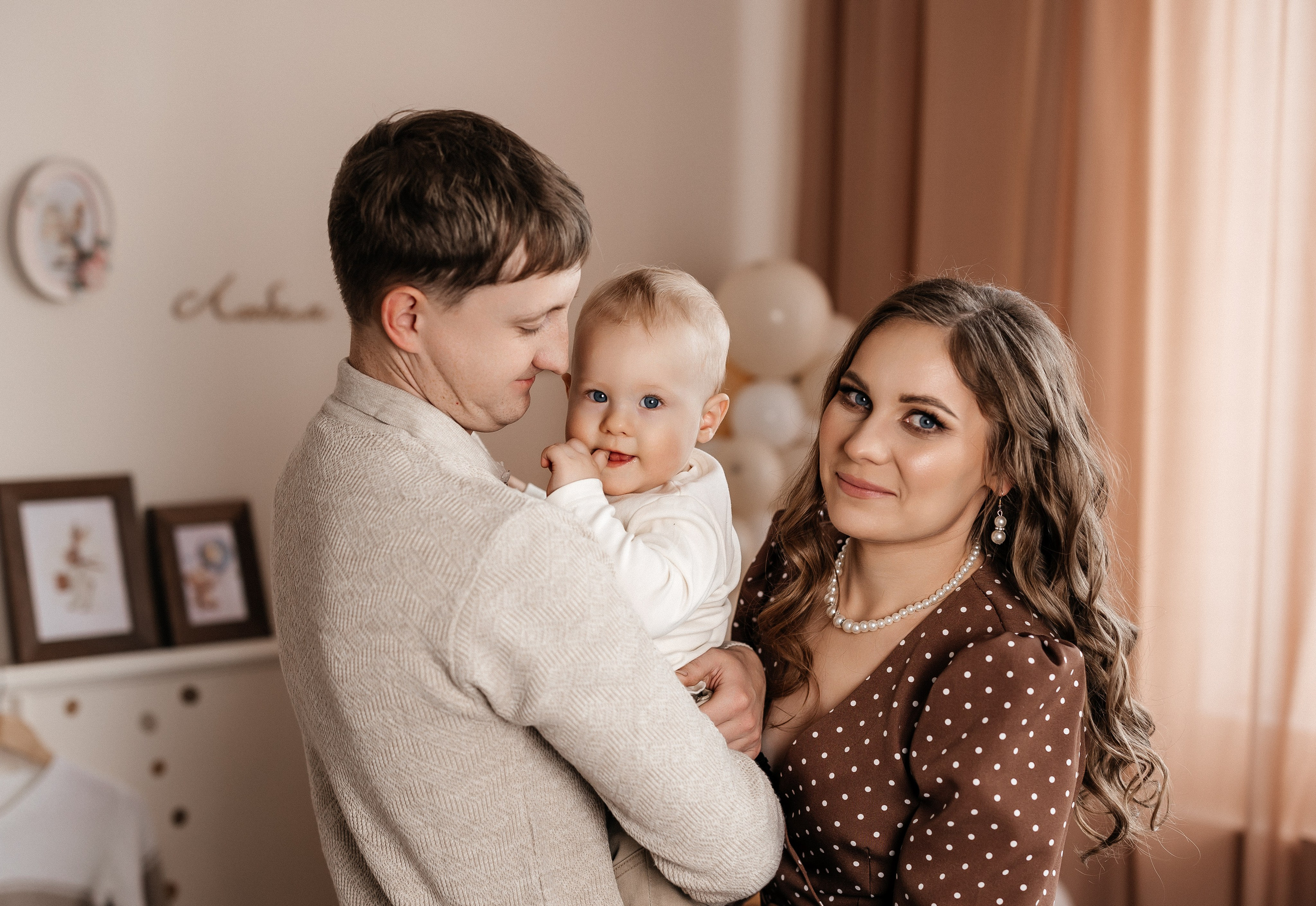 Фотостудии. Свадебный и семейный фотограф в Омске Евгения Хакимова