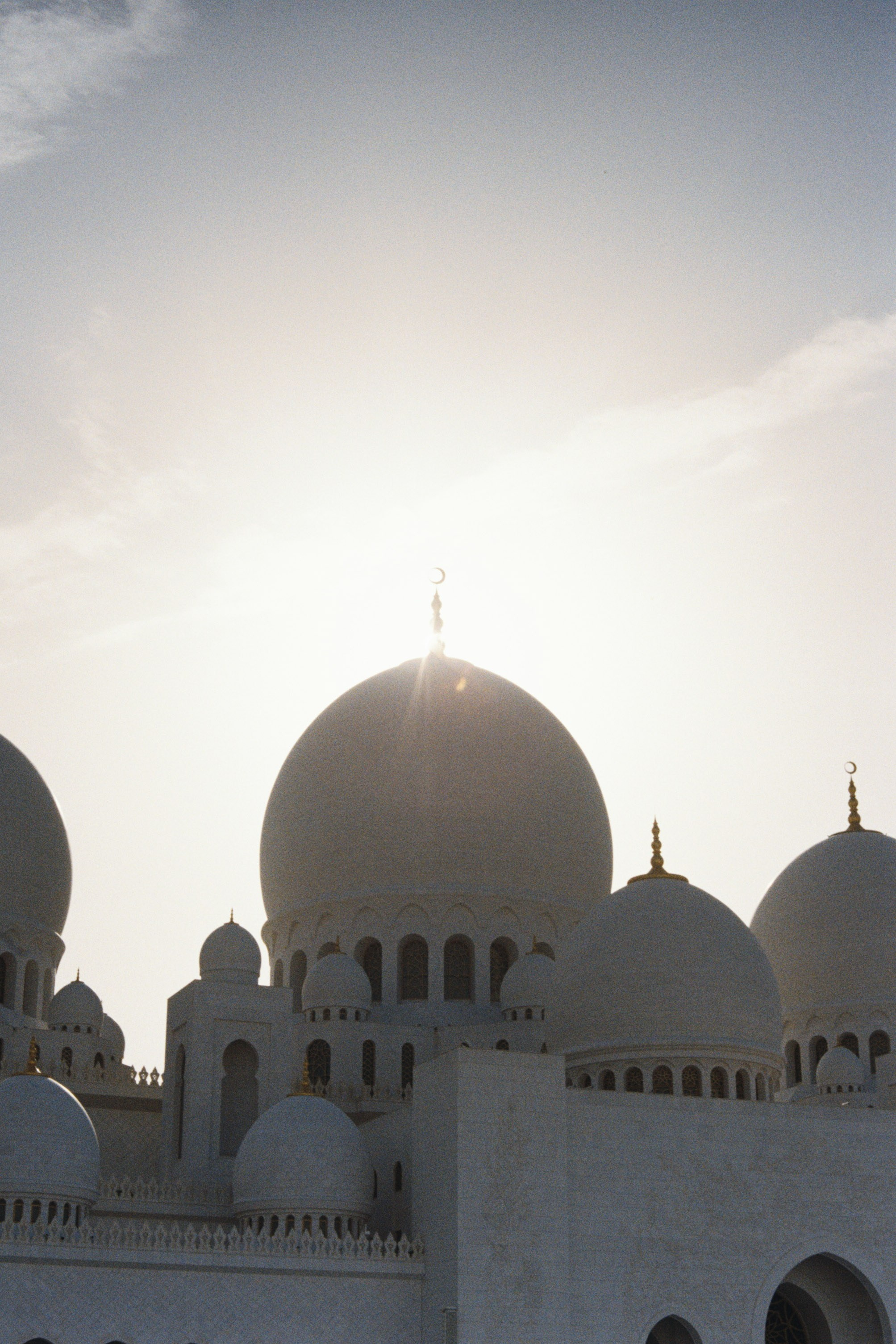 Dubai \ may 2024 \ film 35 mm. Коммерческий Фотограф Виктор Фоменых