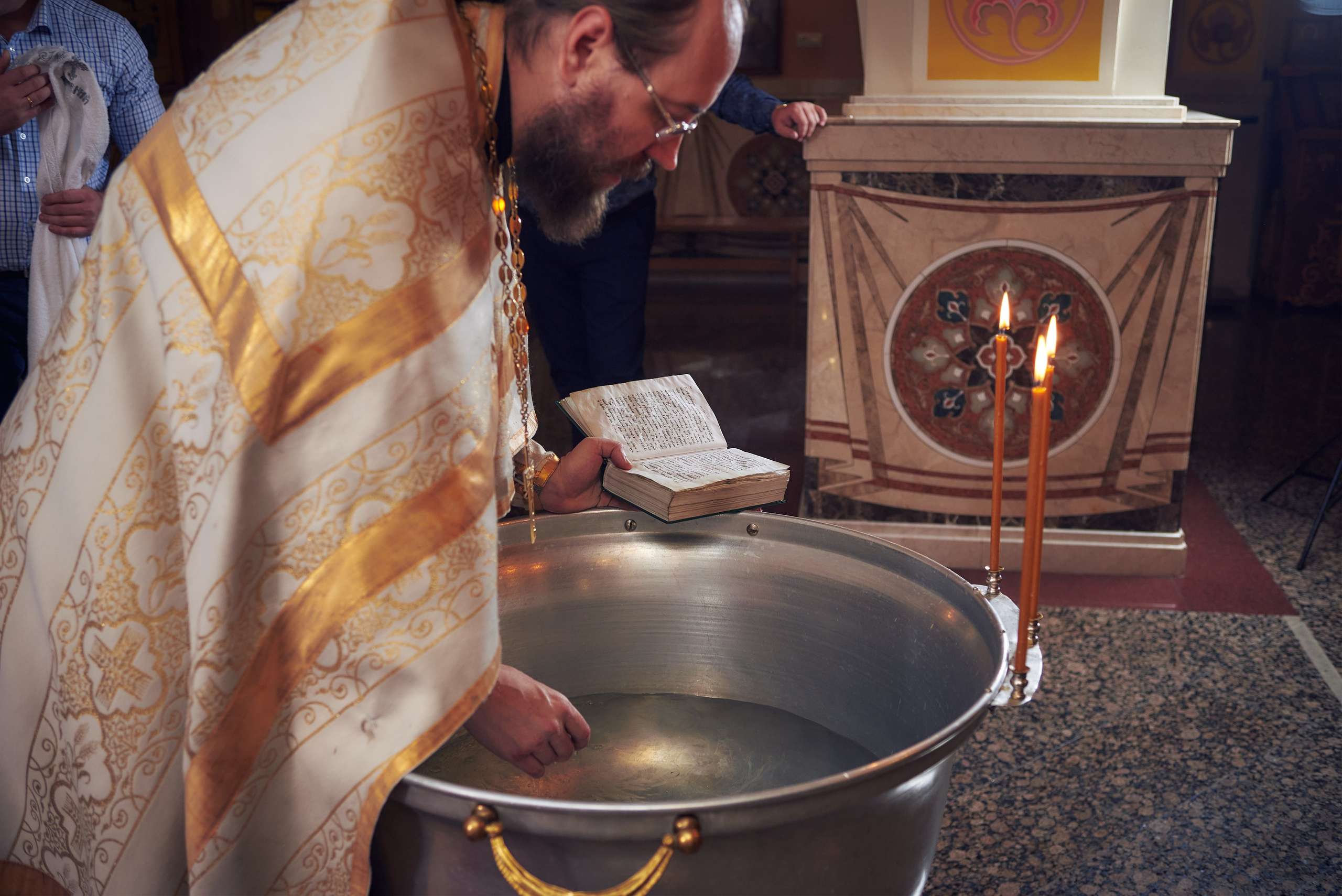 Таинство крещения. Константин Кордонский | Интерьерный и food-фотограф в Кисловодске и КМВ