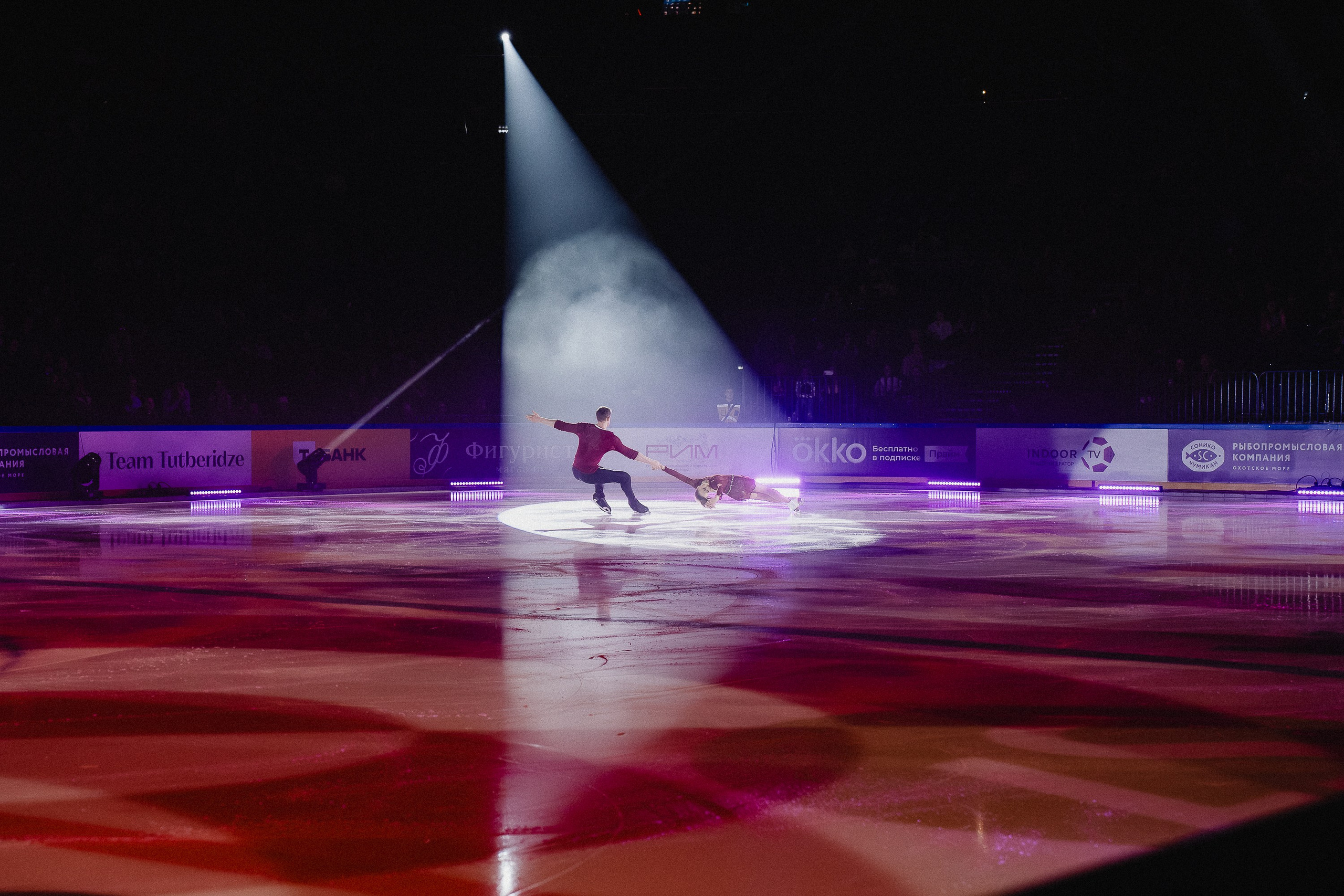 Шоу Этери Тутберидзе в Новосибирске. Воробьева Ксения — Спортивный и танцевальный фотограф Новосибирск