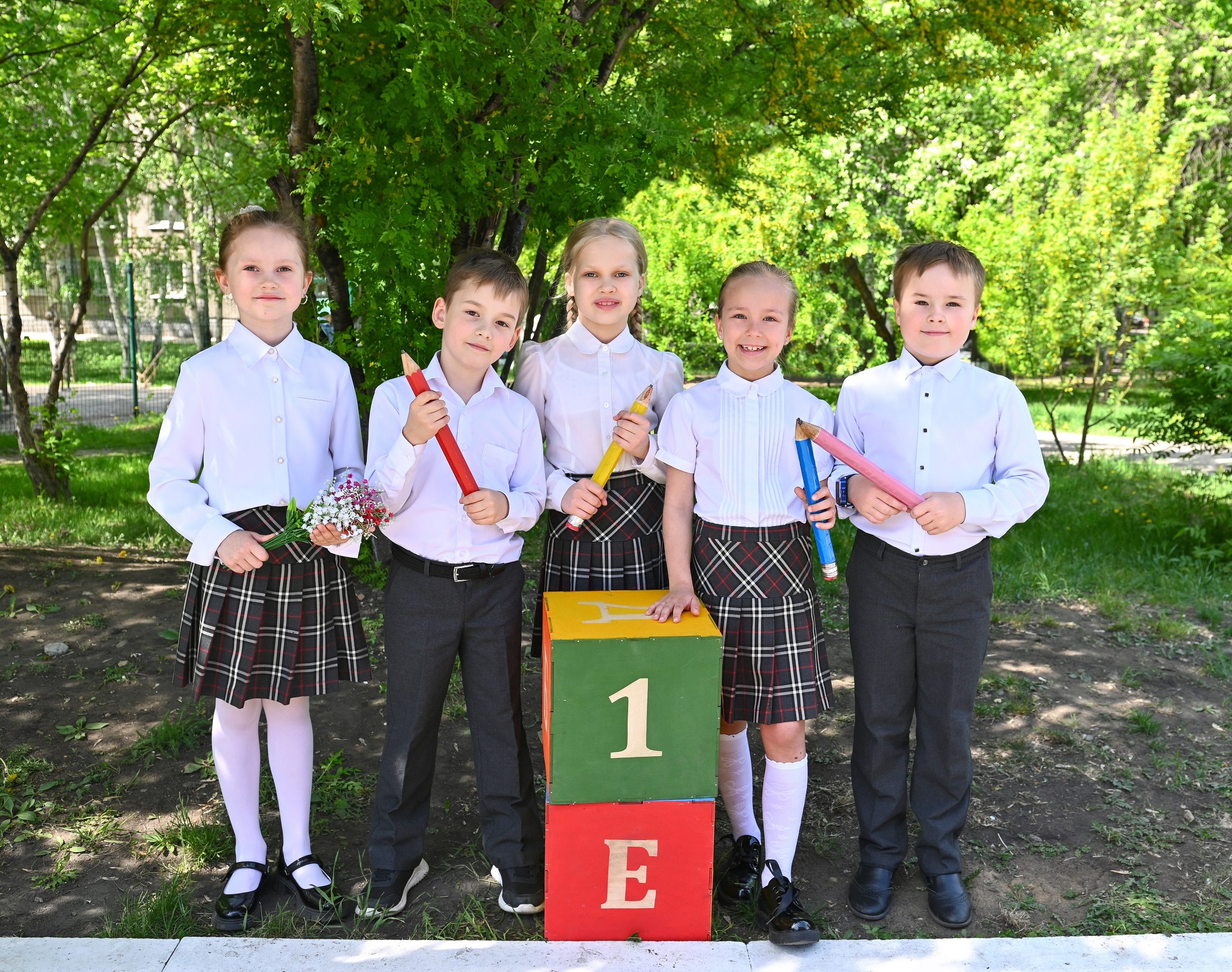 Альбом — сопровождение для начальных классов. Детский и семейный фотограф в Иркутске Наталья Киселёва