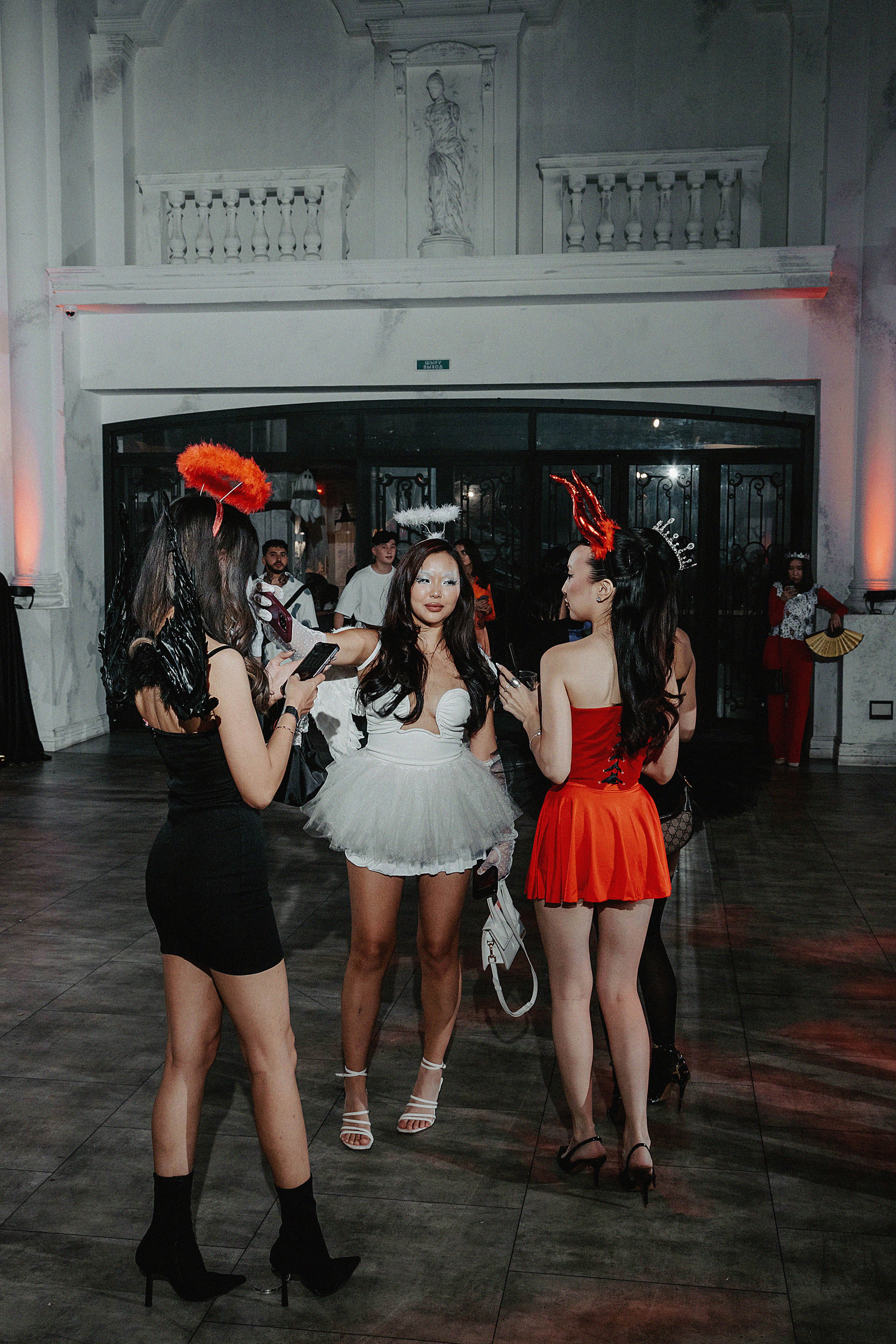 Halloween party by KiingSarah. Свадебный, семейный и портретный фотограф в Алматы, Костанай