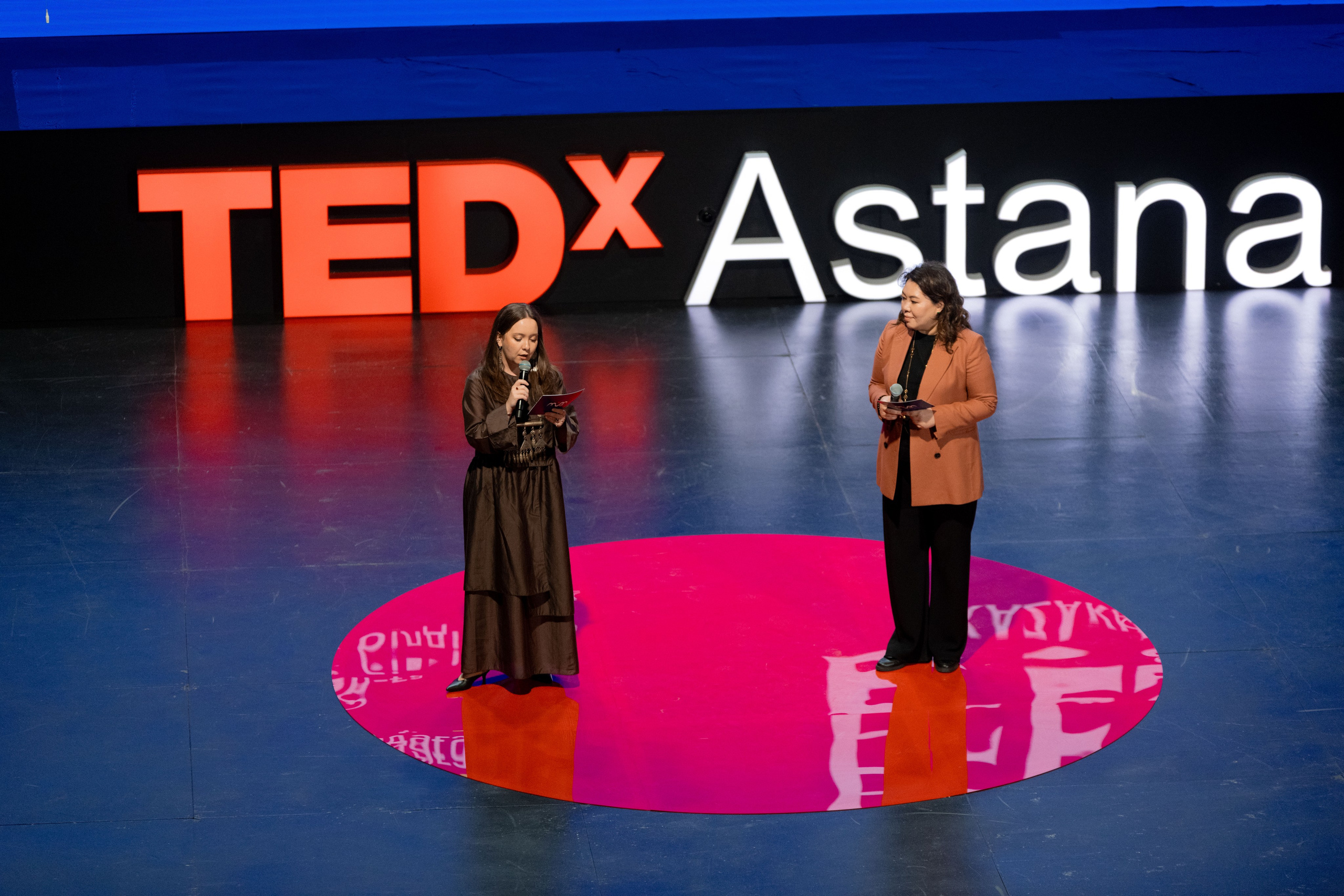 TEDxASTANA. OSPAN ALI photographer