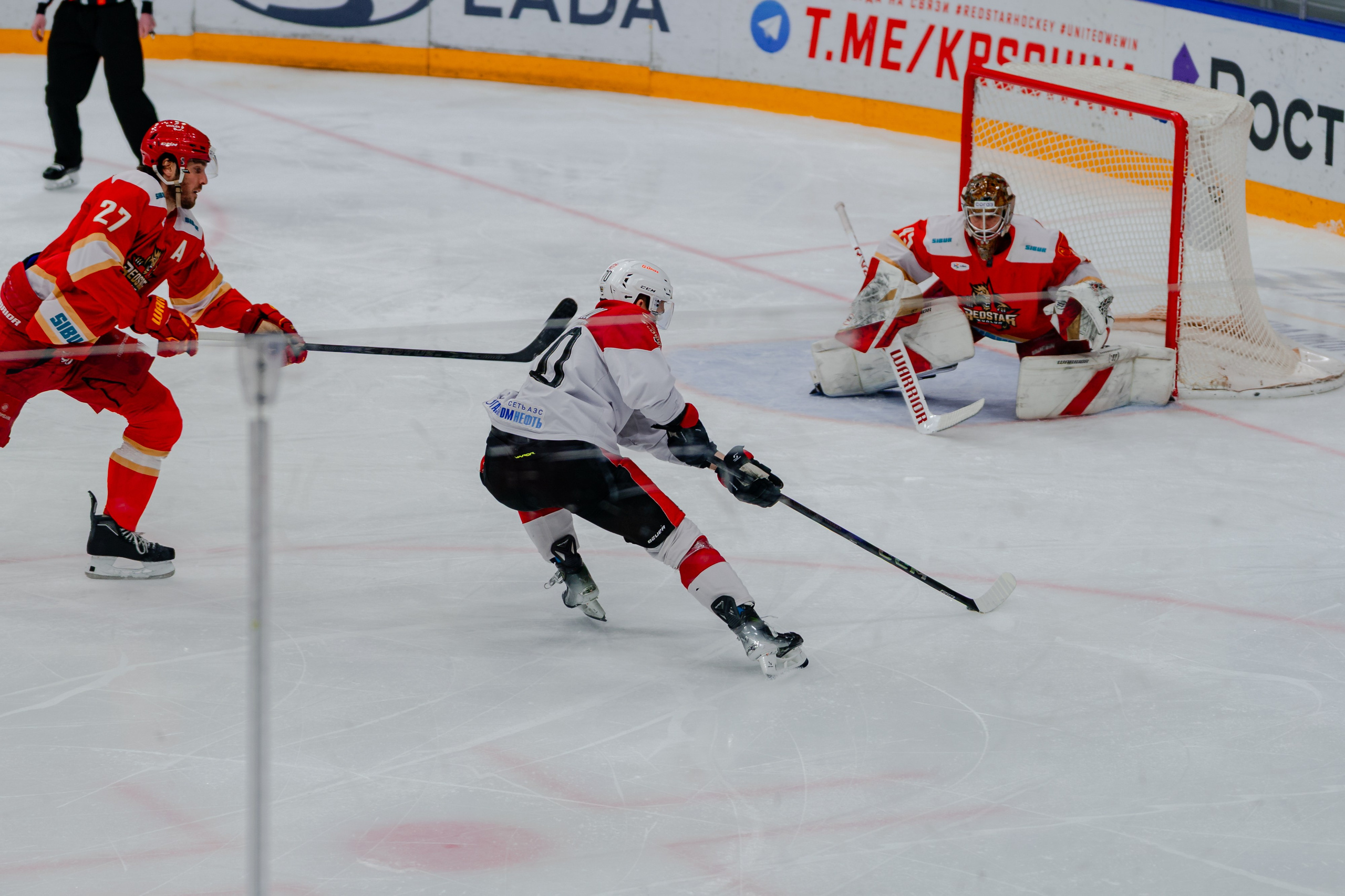 КХЛ КУНЬЛУНЬ РС — АВАНГАРД 22 МАРТА 2025. Репортажный фотограф в Москве Измалков Артем