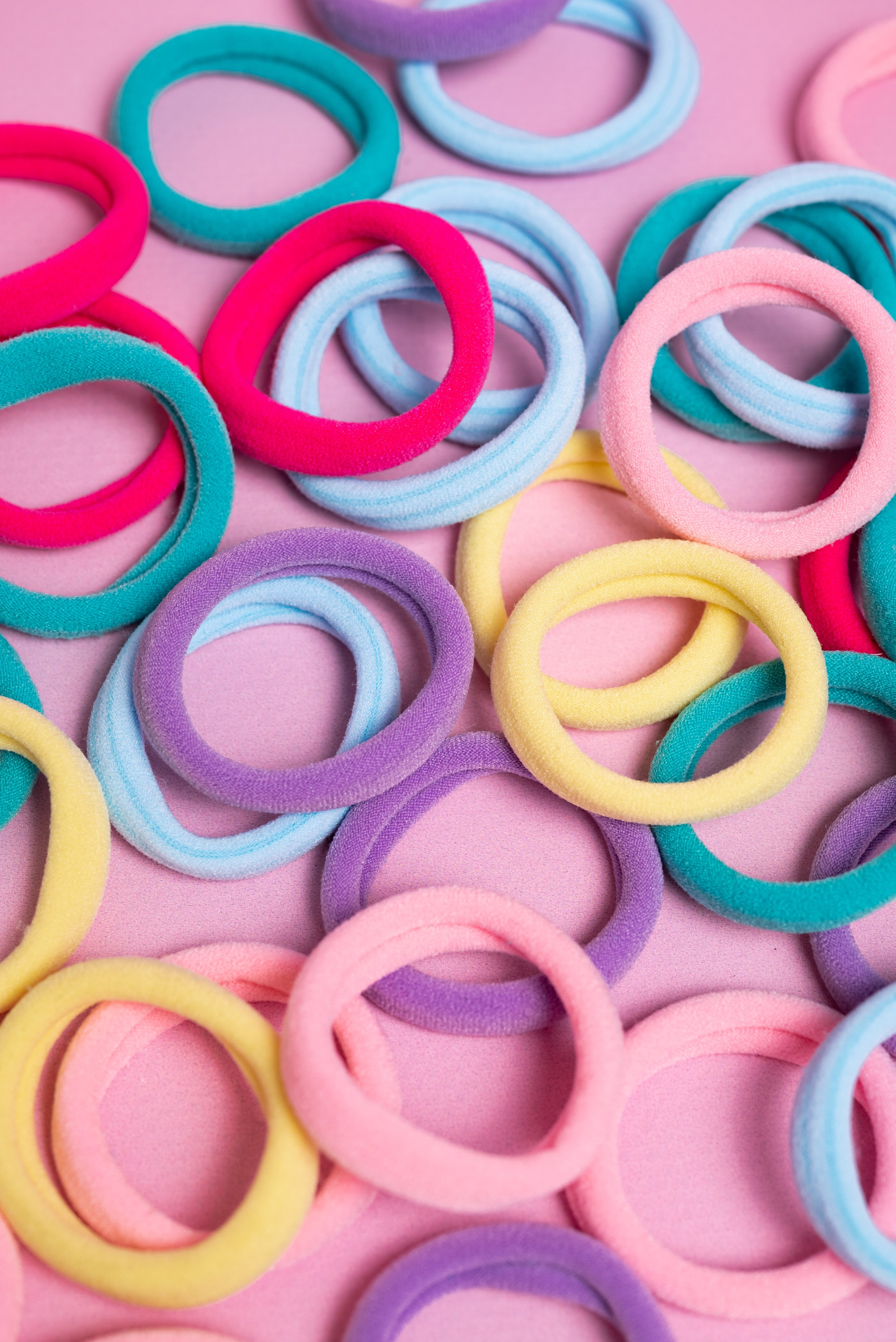 Резинки для волос. Предметный фотограф, фото для маркетплейсов Пятигорск, КМВ