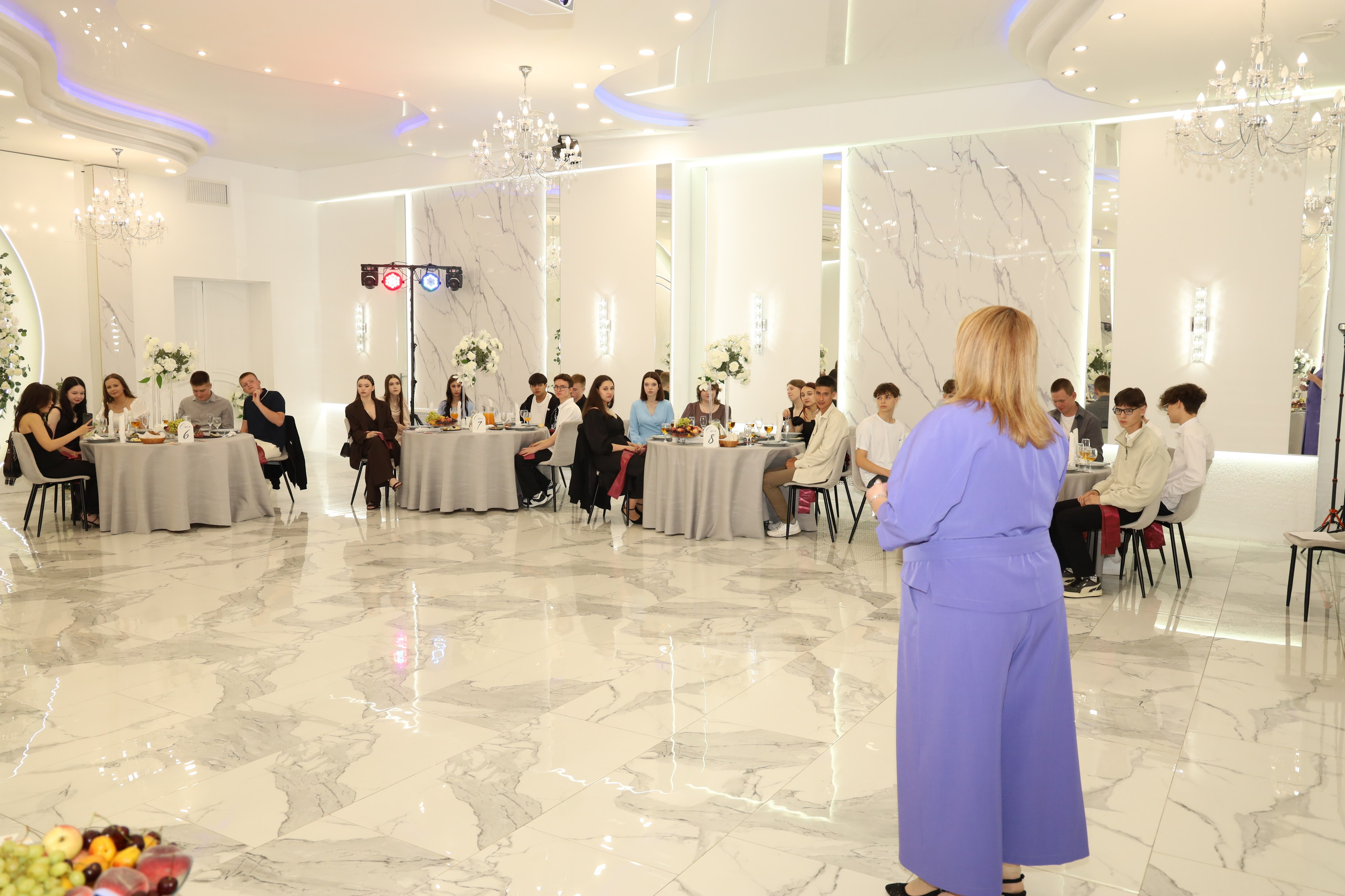 Выпускной 9Д 62 школы. Семейный фотограф в Казани Римма Гатауллина