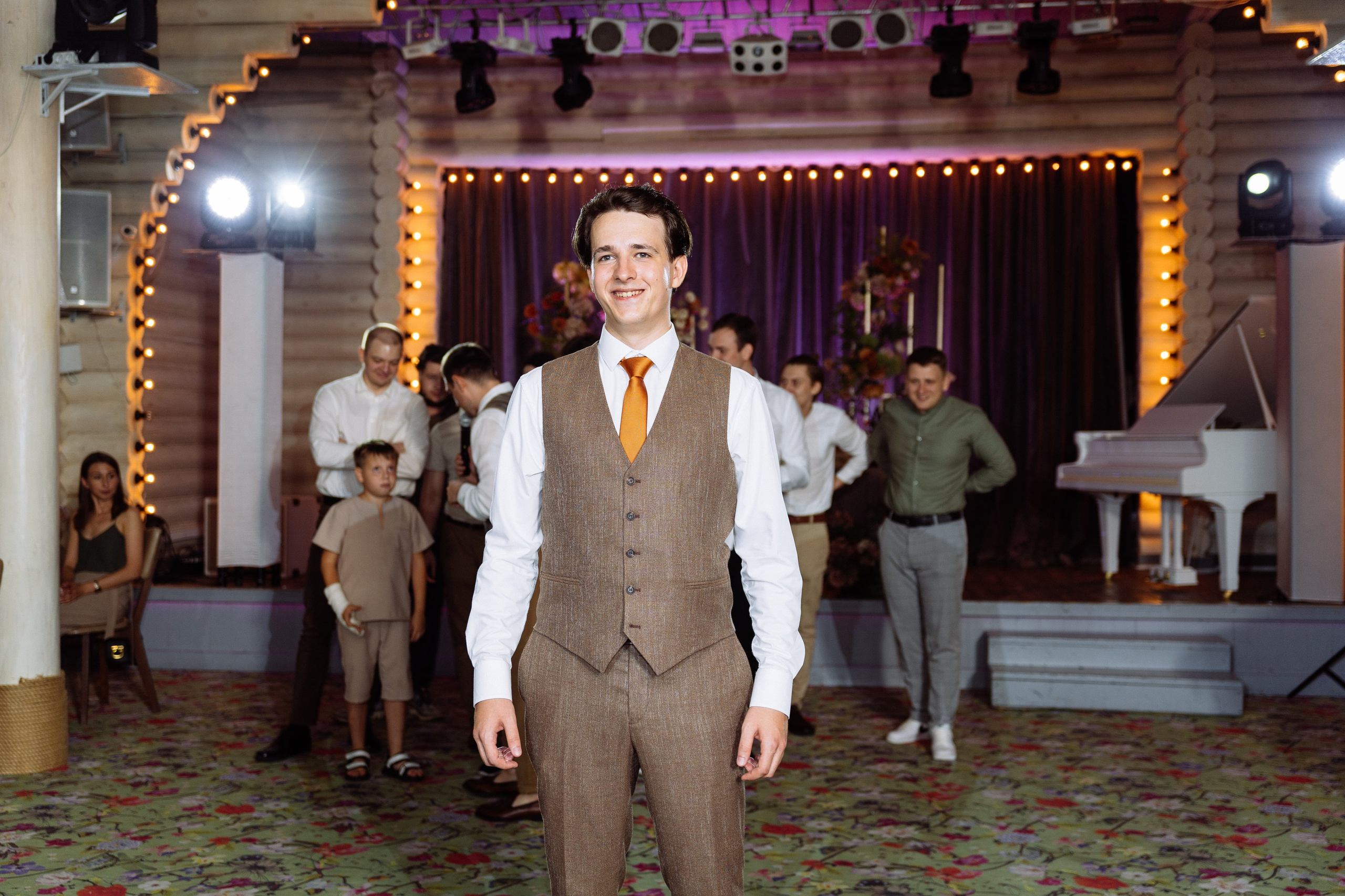 Свадьба Олега и Виктории в клубе «Ближняя дача»