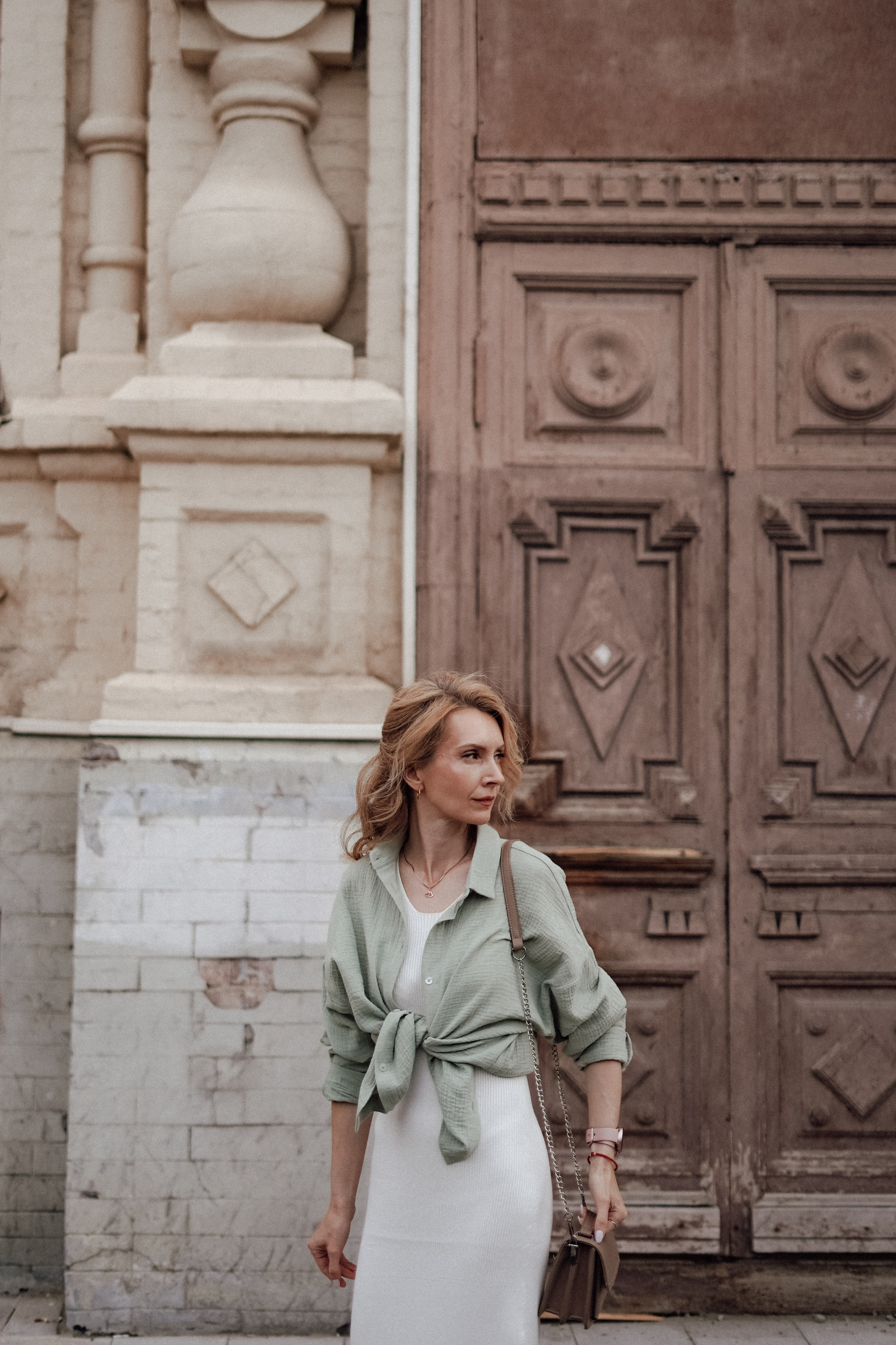 Арина на Чистых Прудах. Фотограф в Сочи и Абхазии | Фототуры | September Air