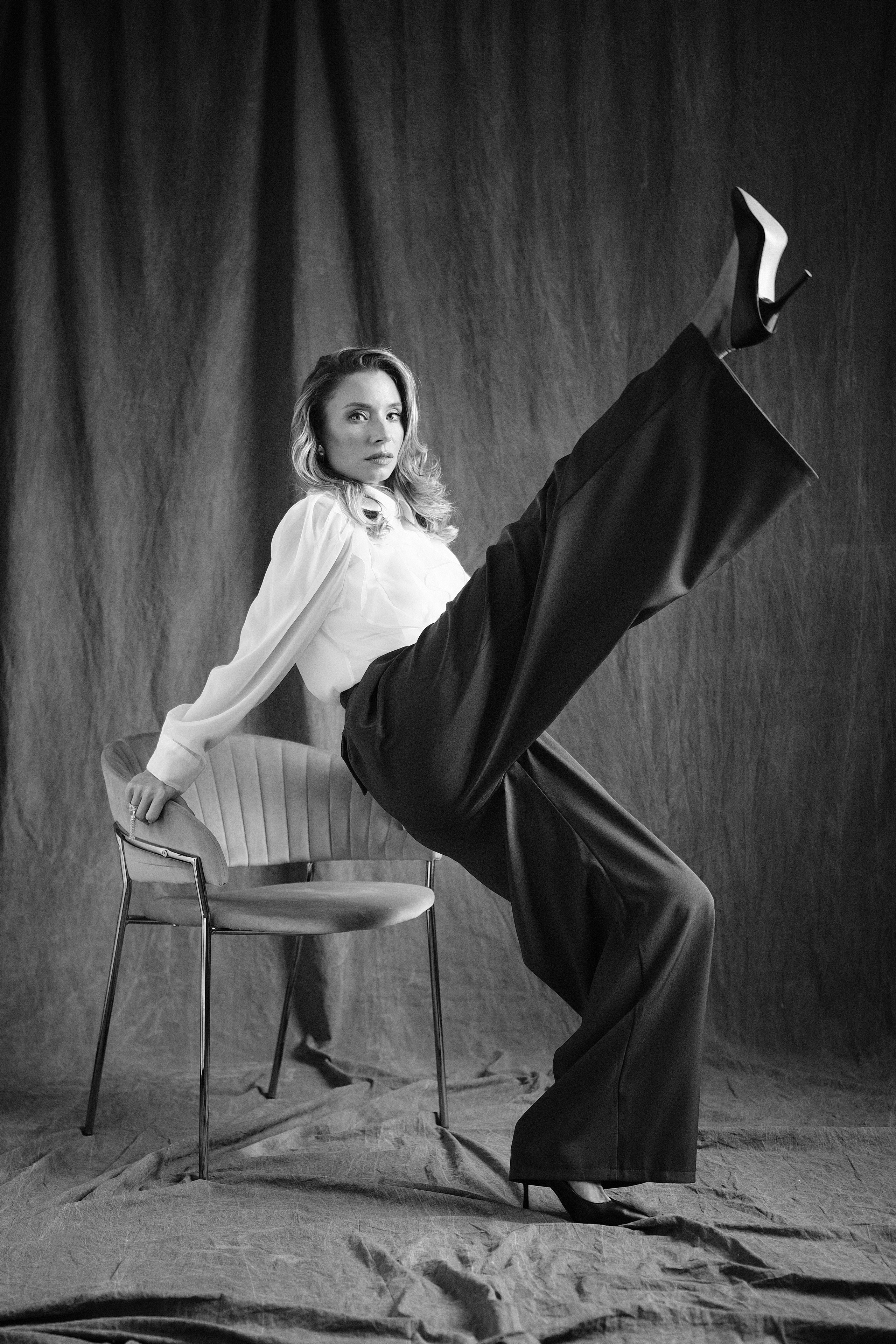 Фотограф Михаил Гуляев. Фотосессия в Новосибирске. Фотосессия в студии.