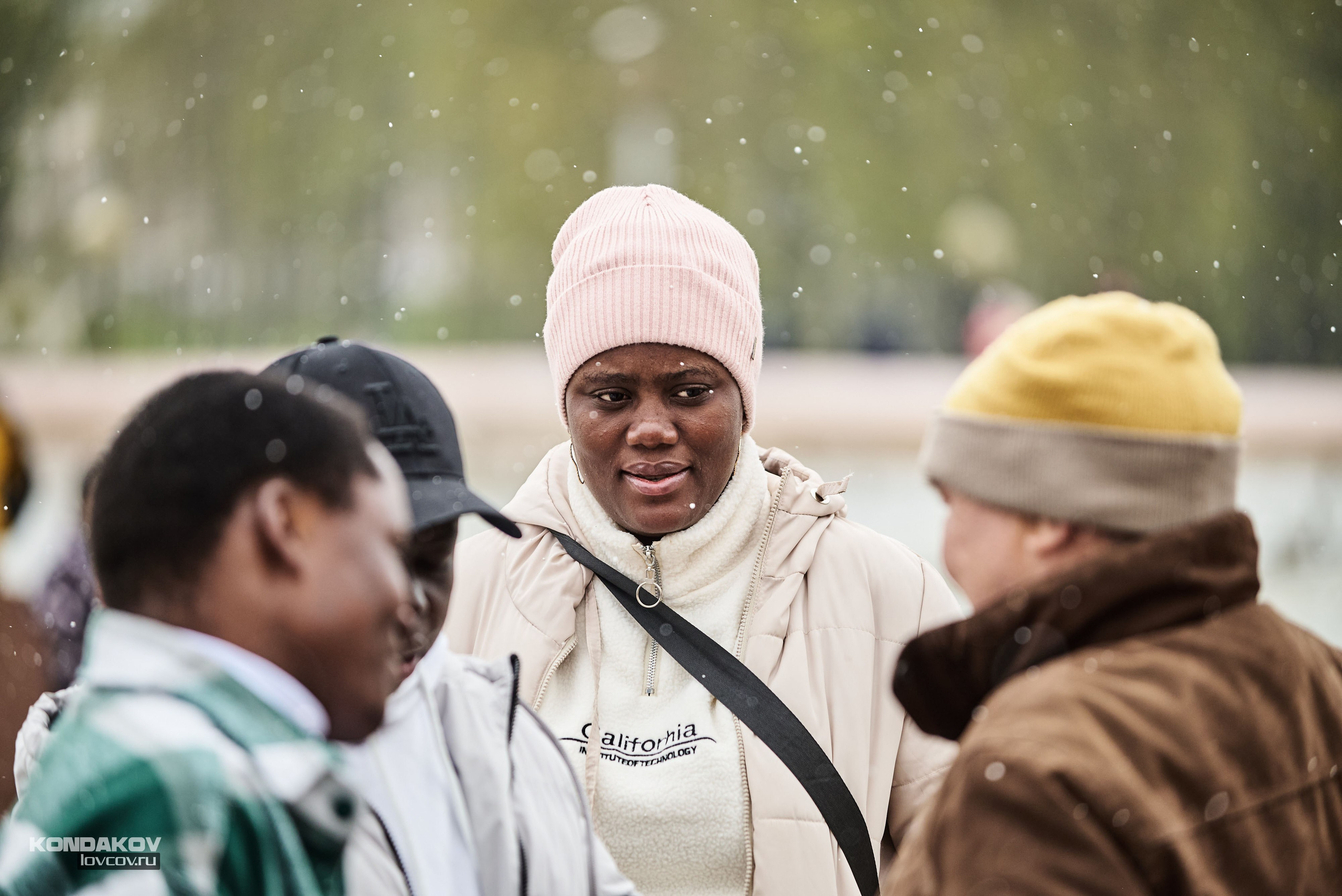 9 мая празднование День Победы г. Иваново 2024 год. Фотограф в Иваново: Каталожная съемка одежды и постельного белья, Wildberries
