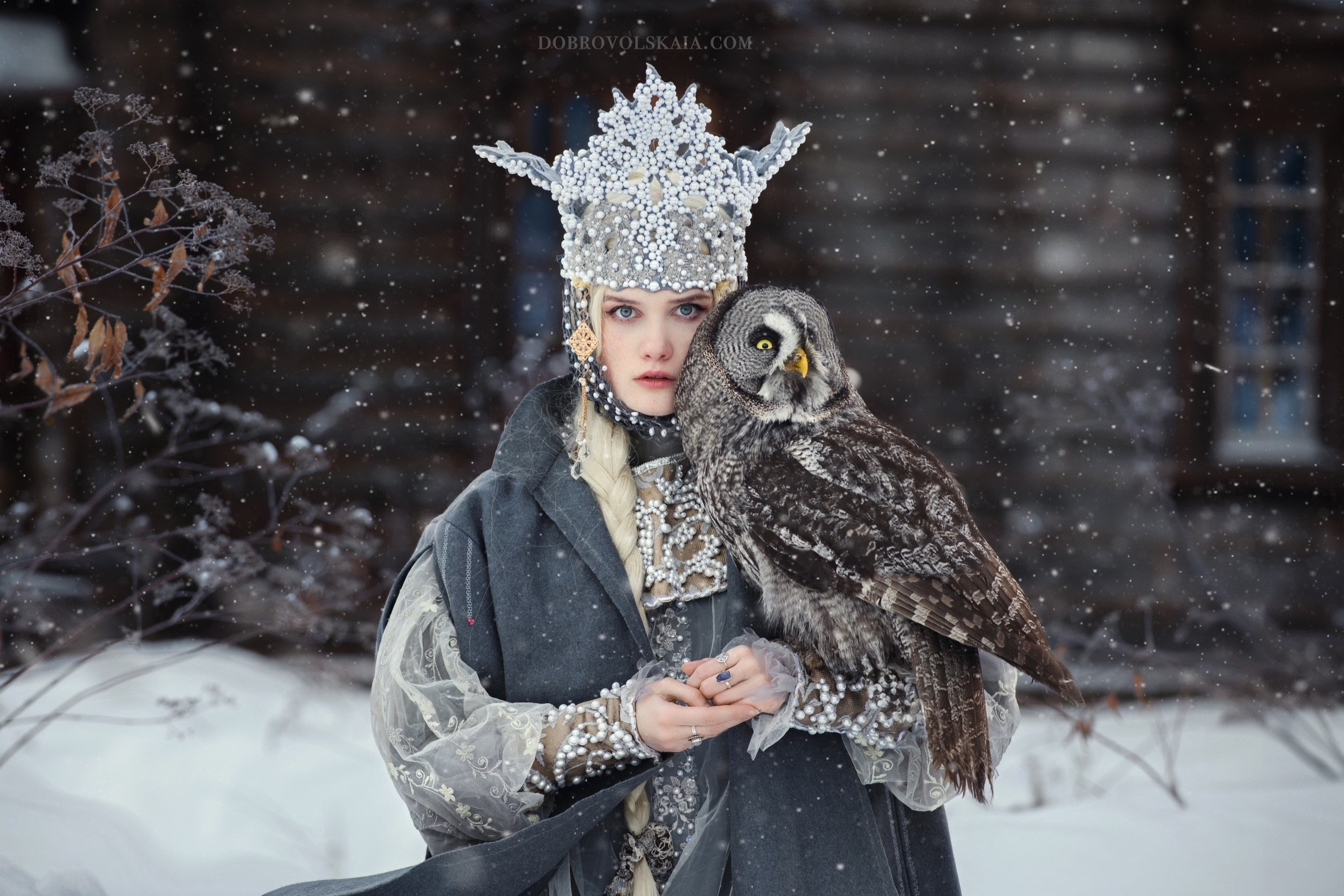 Зима. Русские народные костюмы в Москве