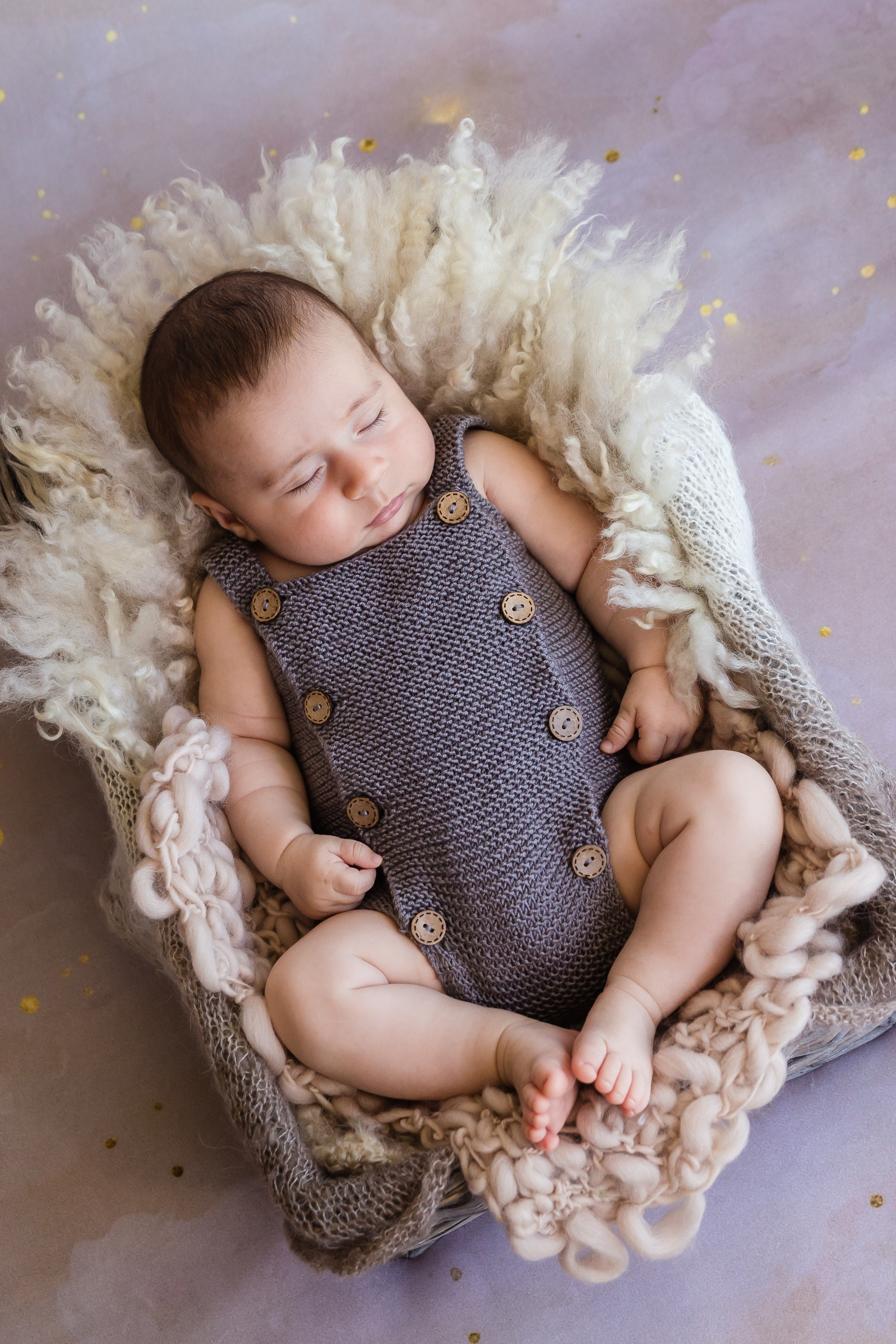 Newborn photoshooting. Professional family and children’s photographer in Izmir Irina Eron