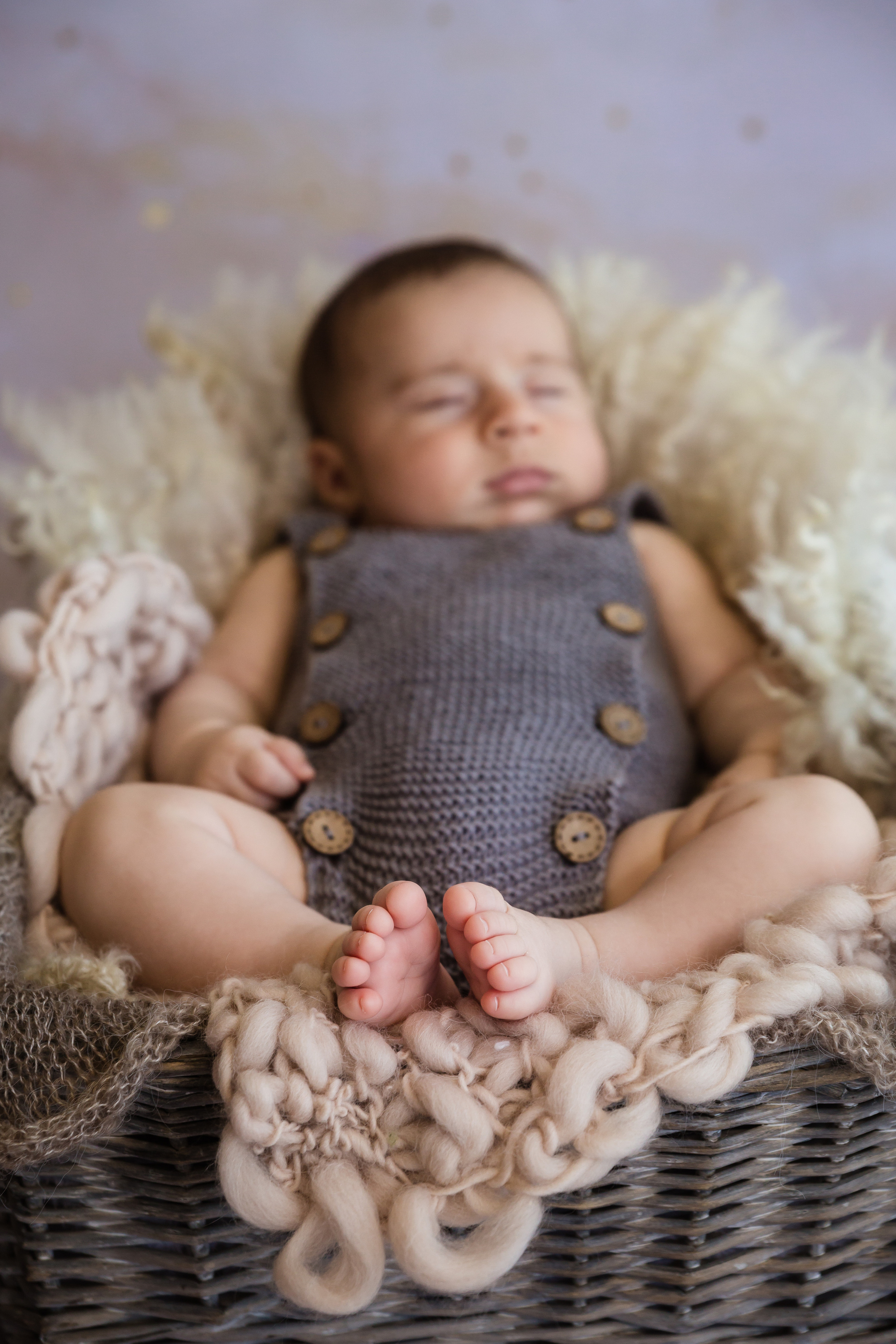 Newborn photoshooting. Professional family and children’s photographer in Izmir Irina Eron