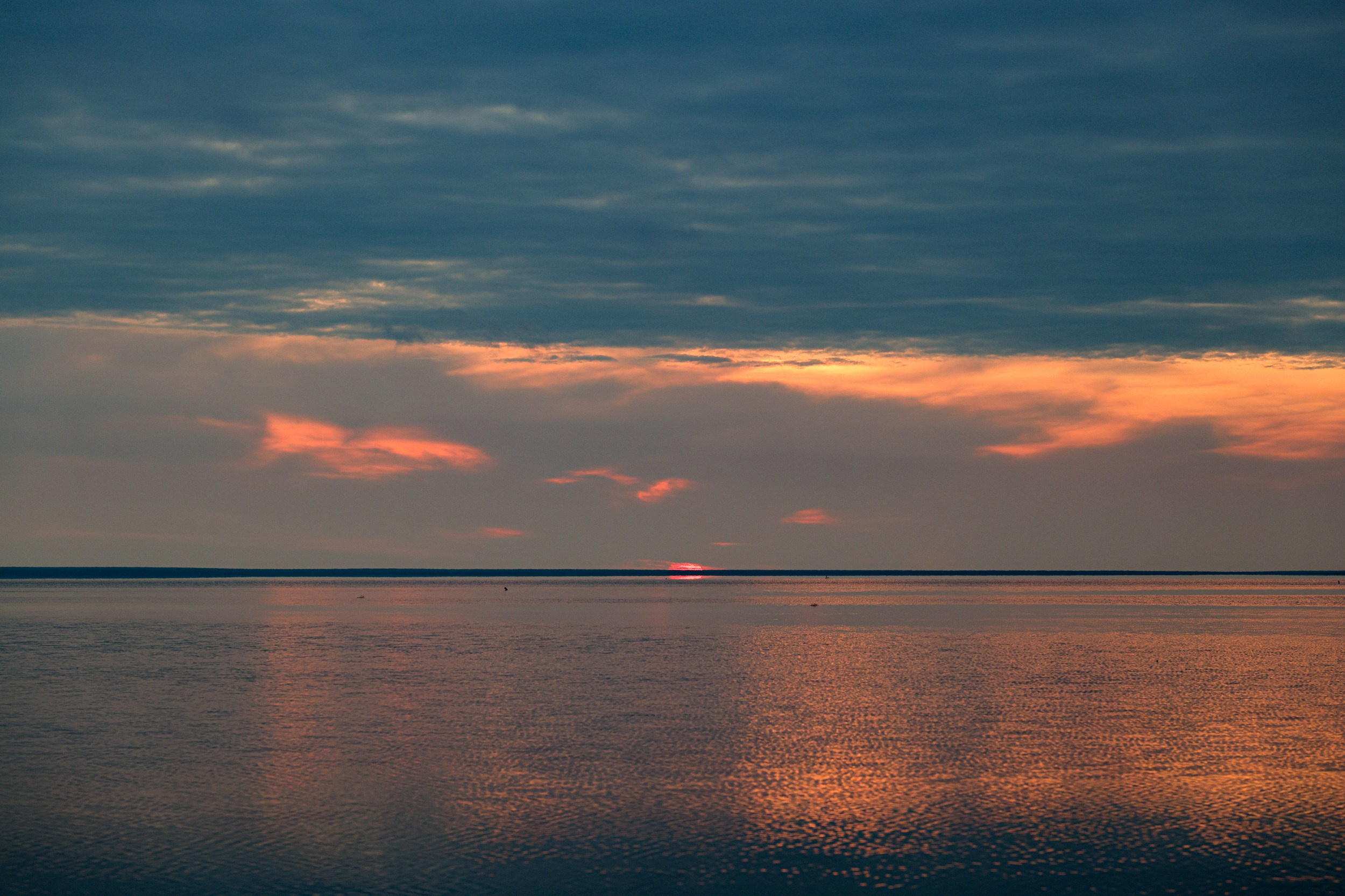 Соленое озеро Эльтон. Фризлайт. Июнь