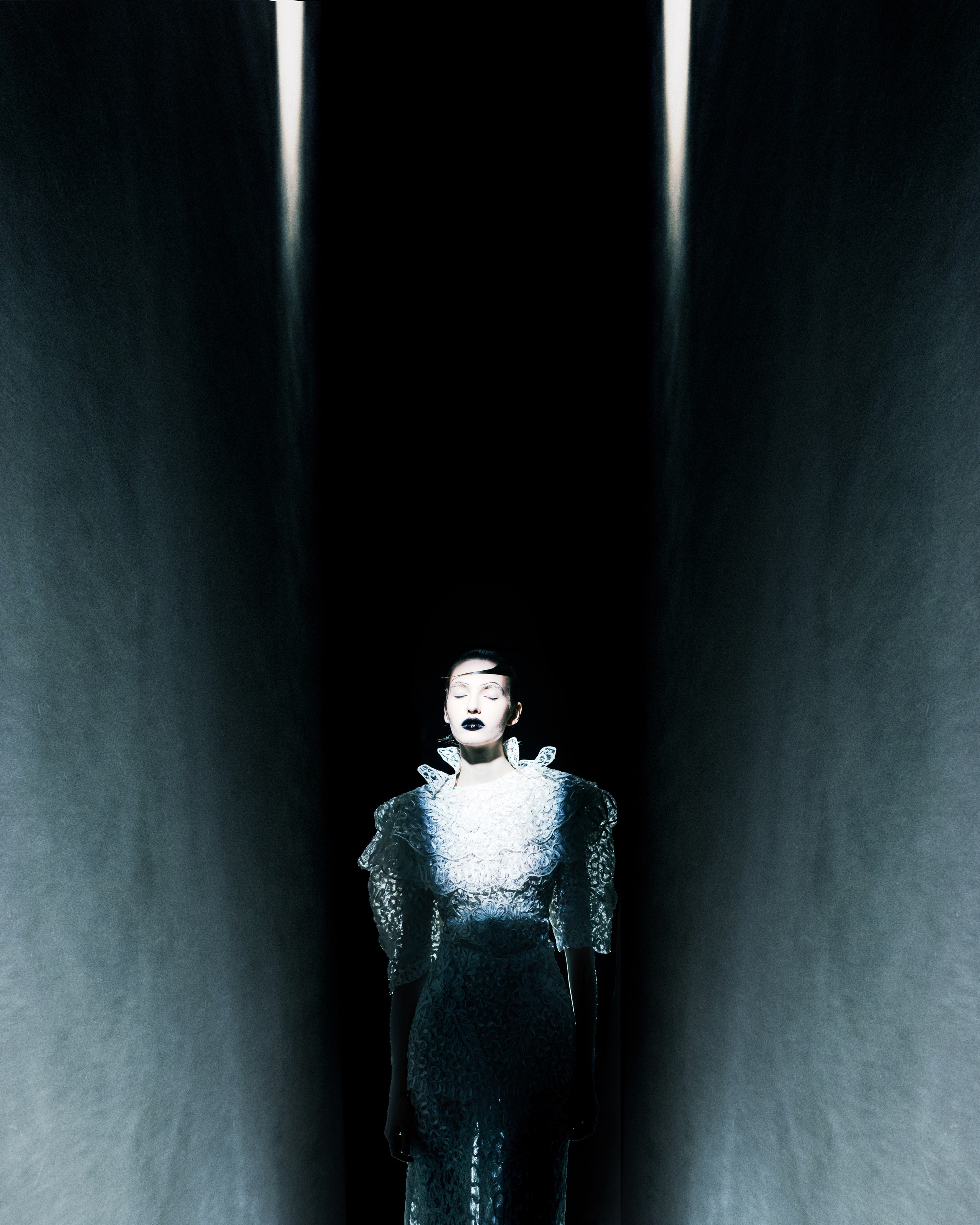 REPTILIAN: A SENSE OF DESTINY. TUTSARKIS — Art Director | Stylist | Photographer