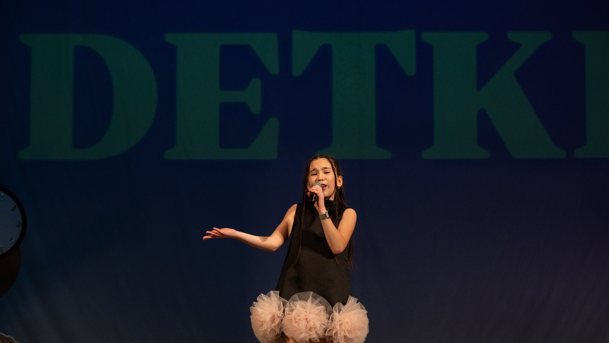 Отчетный концерт танцевального коллектива «Детки». Репортажный фотограф в Казани Павел Серпокрылов