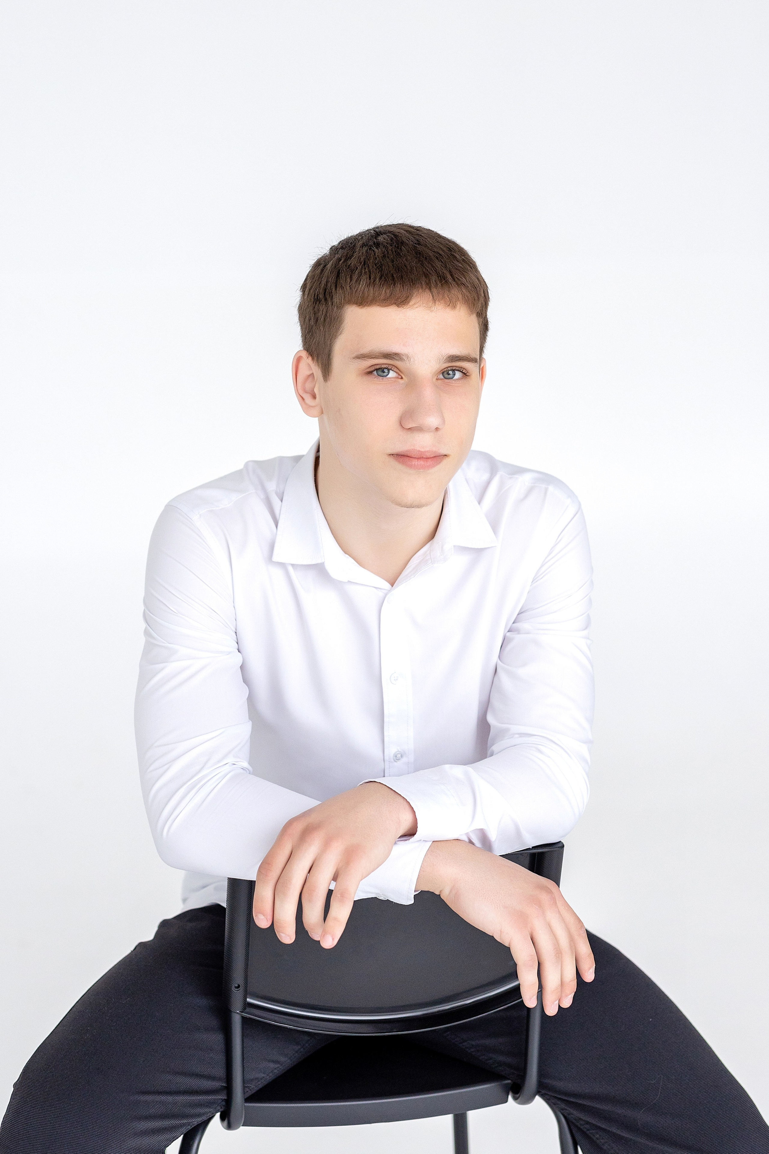 69 Школа, 9 класс. Стильный выпускной альбом Владивосток фотограф Вероника Мигачева