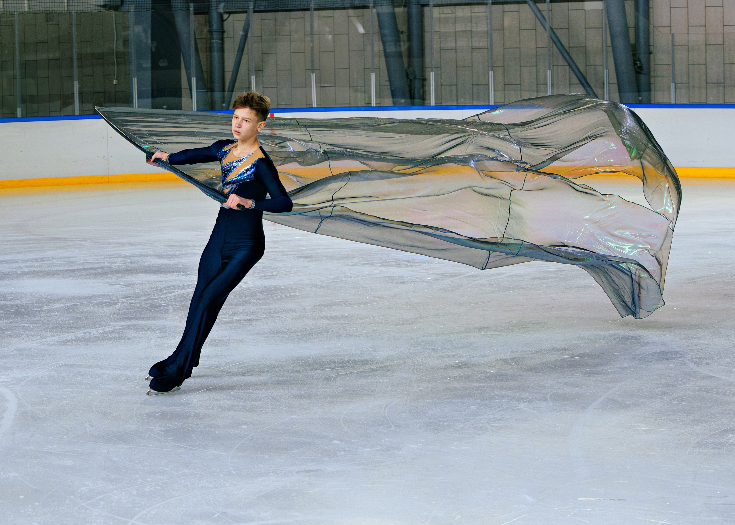 Детский театр на льду «АЛЕКО». Выпускные альбомы и школьный фотограф в Подольске, Троицке, Щербинке, Москве и Московской области