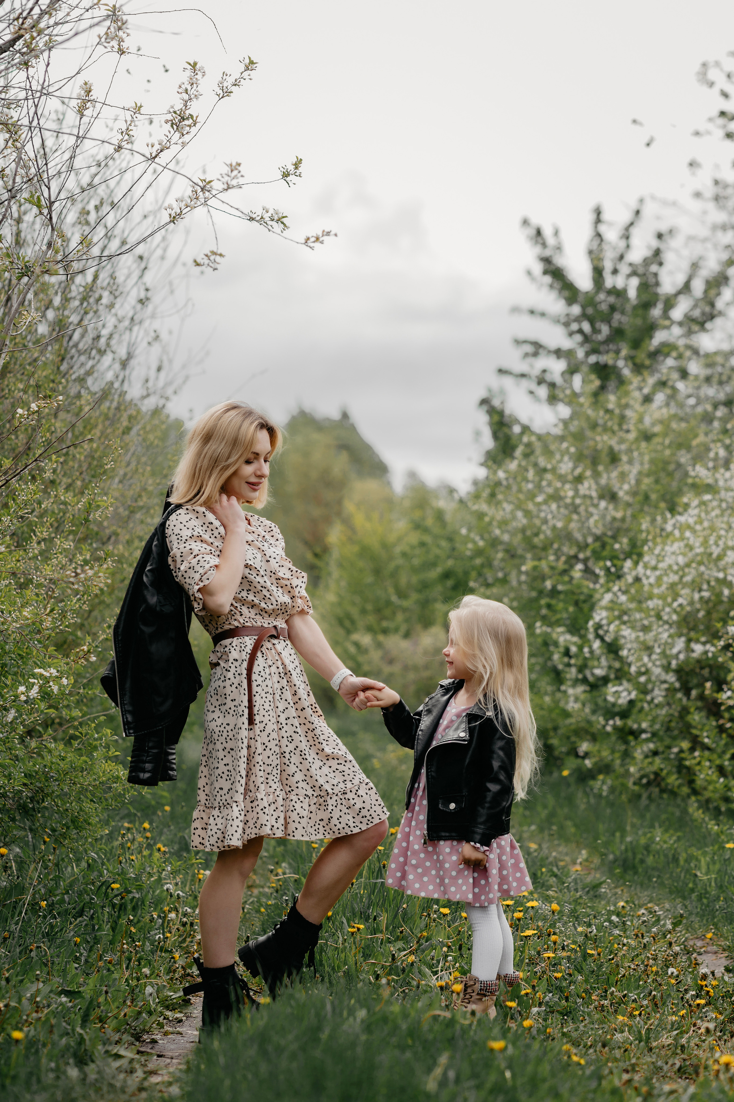 Семейная фотосессия. Фотограф в городе Мелеуз Мусакаева Элиза