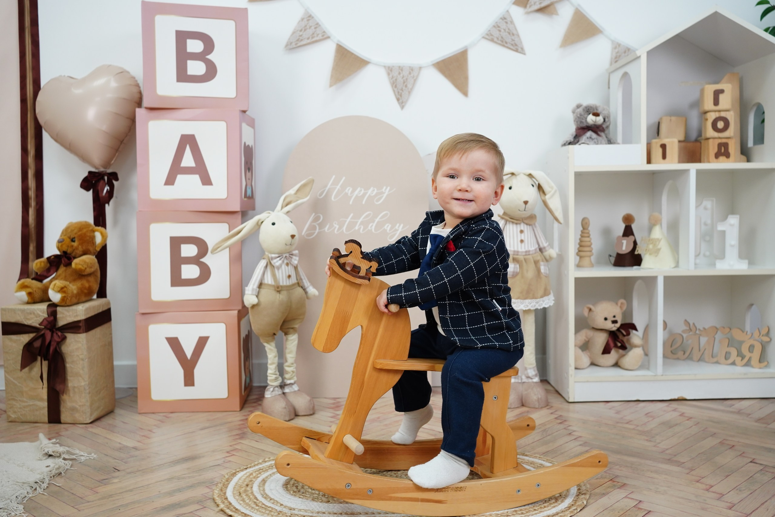 Фотосессия на Годик для Мальчиков. Детская Фотостудия ГОДОВАСИКИ в Санкт-Петербурге фотосесия на годик
