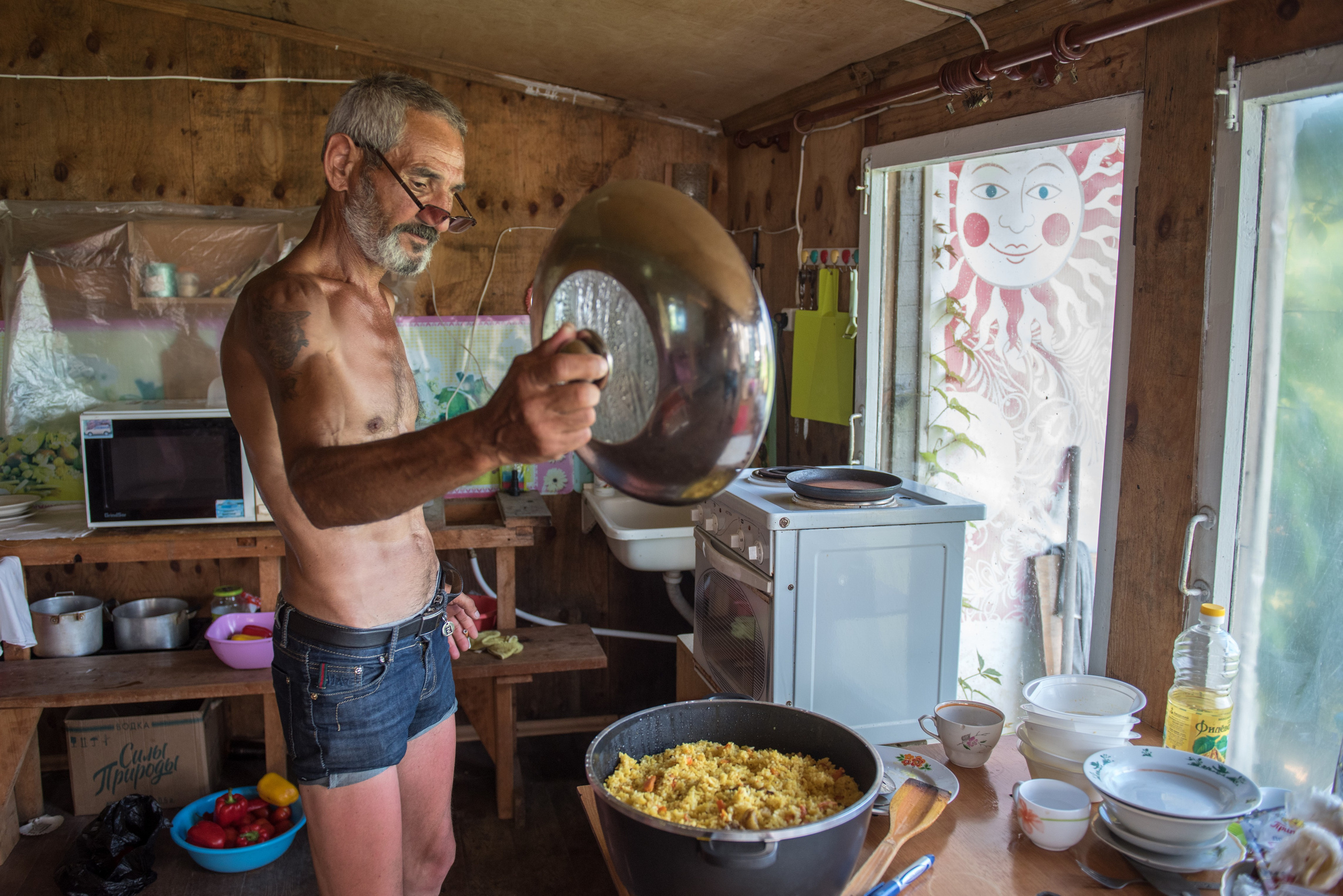 Подданные императрицы Евгении. Антон Новгородов документальный фотограф во Владивостоке