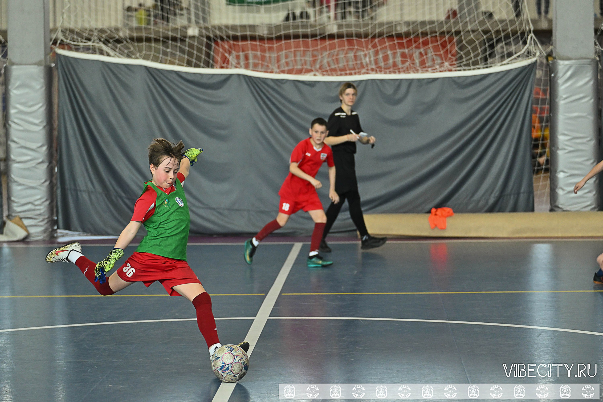 БАЛТИЙСКАЯ ЛИГА ПО ФУТЗАЛУ U10. VIBECITY.RU Вайб Сити Ру Фоторепортажи Фотоотчеты Калининград