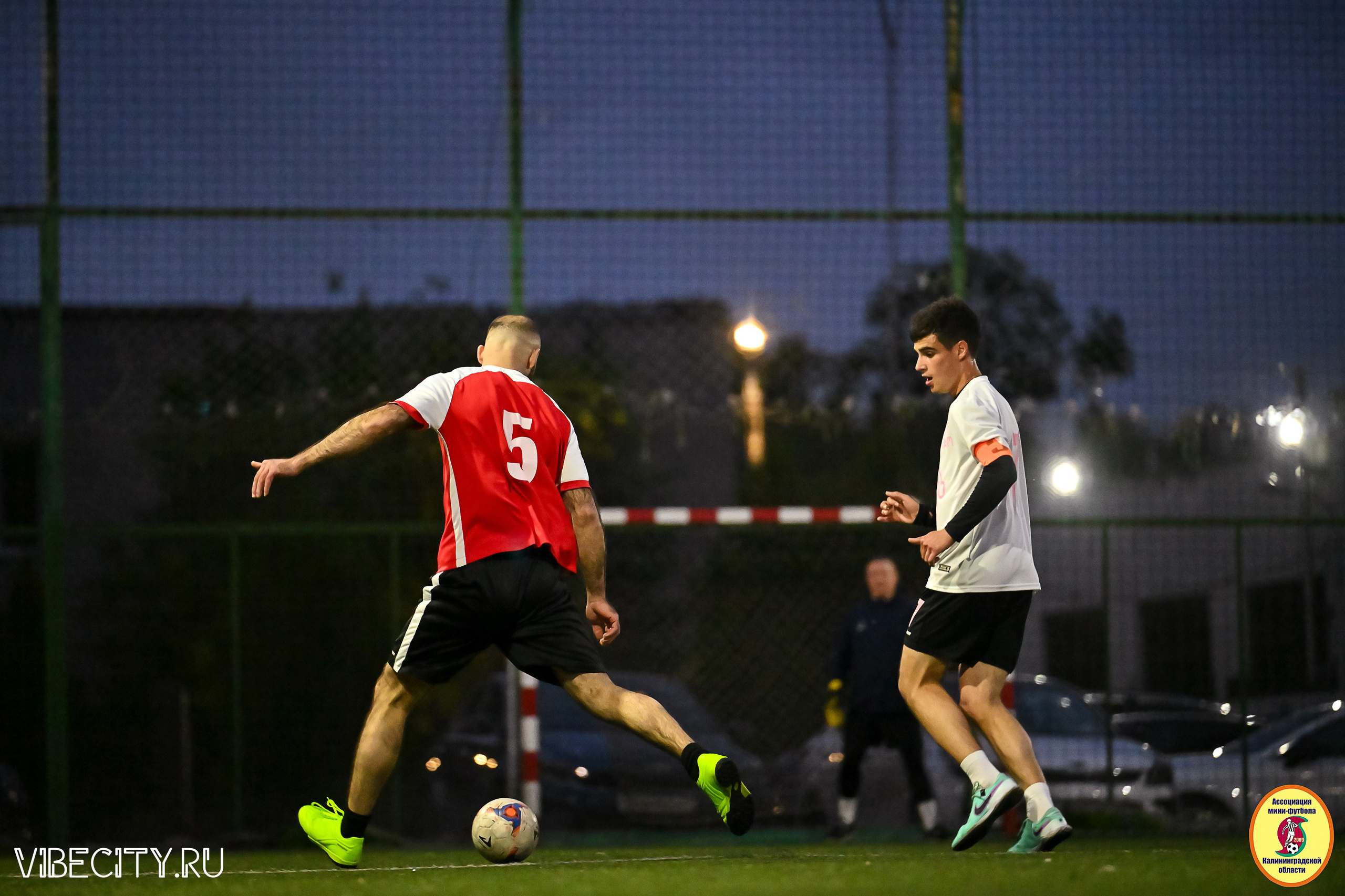 ИГРЫ МИНИ-ФУТБОЛЬНОЙ И КОРПОРАТИВНОЙ ЛИГИ. VIBECITY.RU Вайб Сити Ру Фоторепортажи Фотоотчеты Калининград