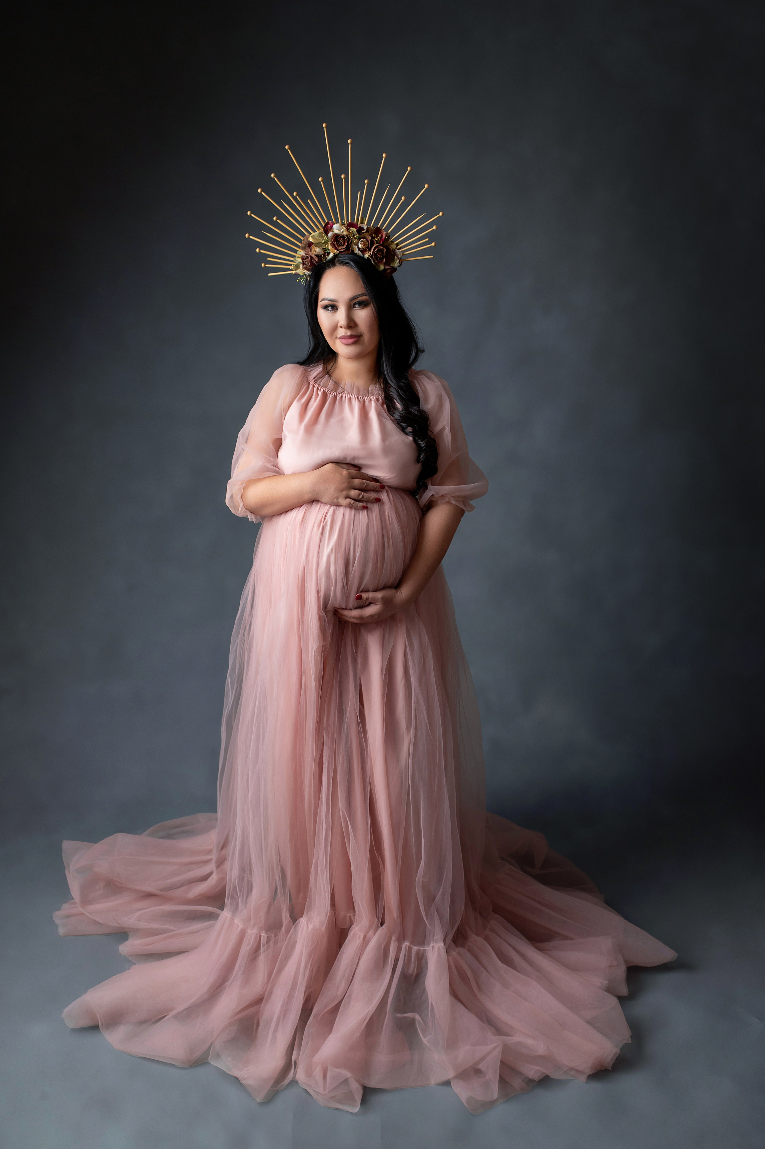 Фотосессия беременности в студии (Классика. Однотонные фоны) + Бохо стиль). Творческая команда Ульяшевы, свадебная и семейная фотография. Кахахста