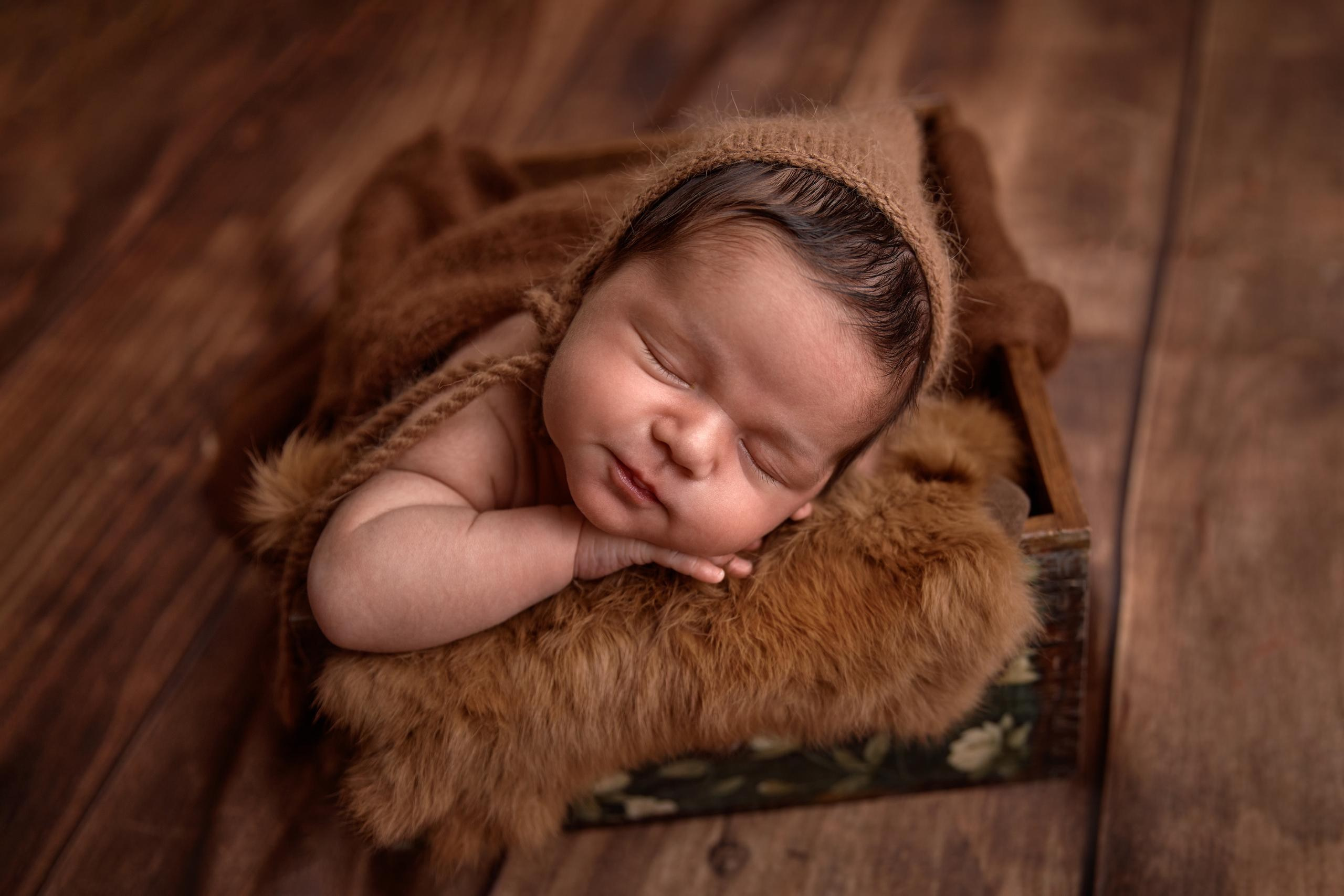 Профессиональный фотограф новорождённых в Москве Елена Сатюкова