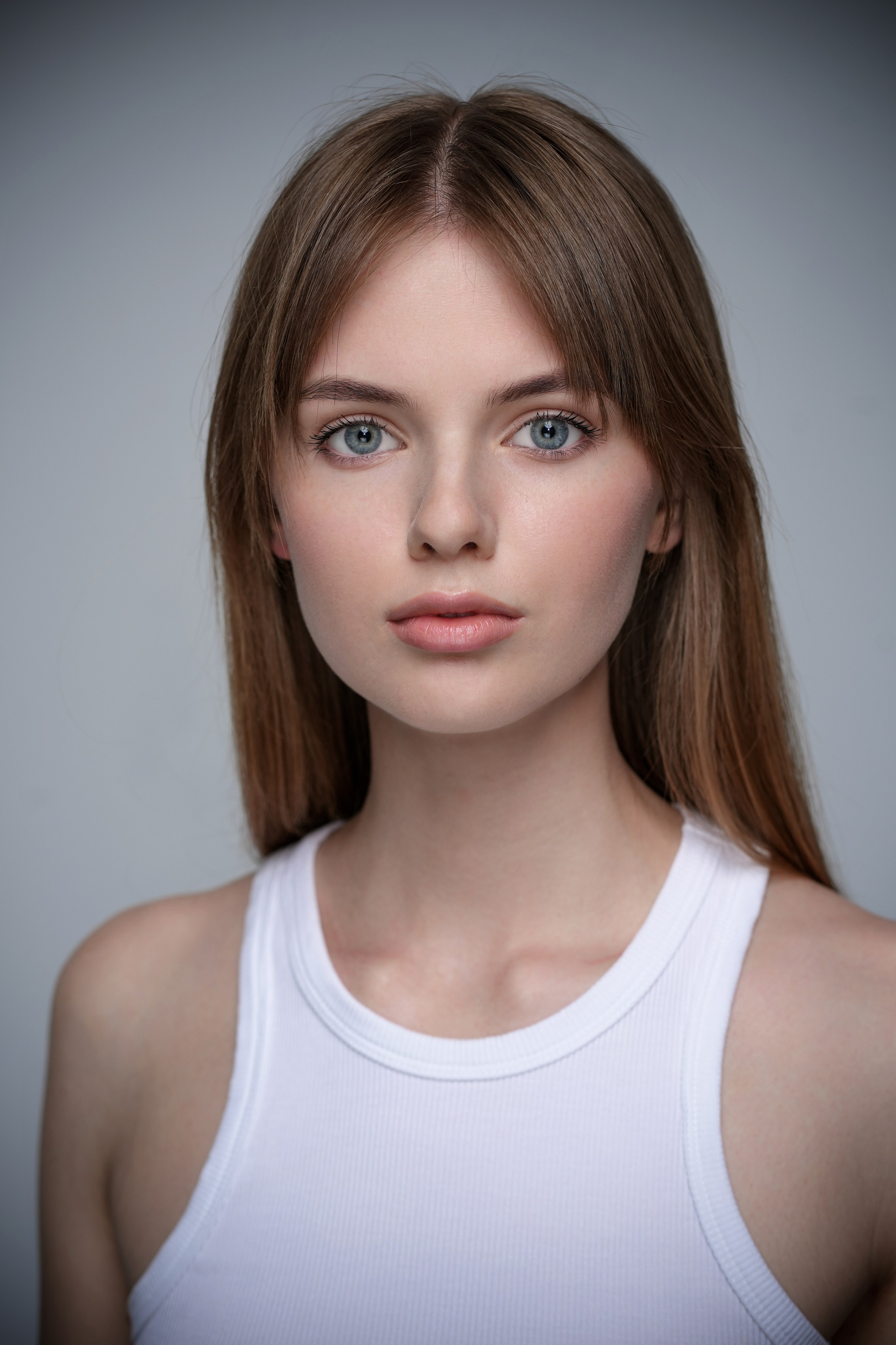 Модель Мая. Портретная съемка в Москве, студийный фотограф Игорь Фомин