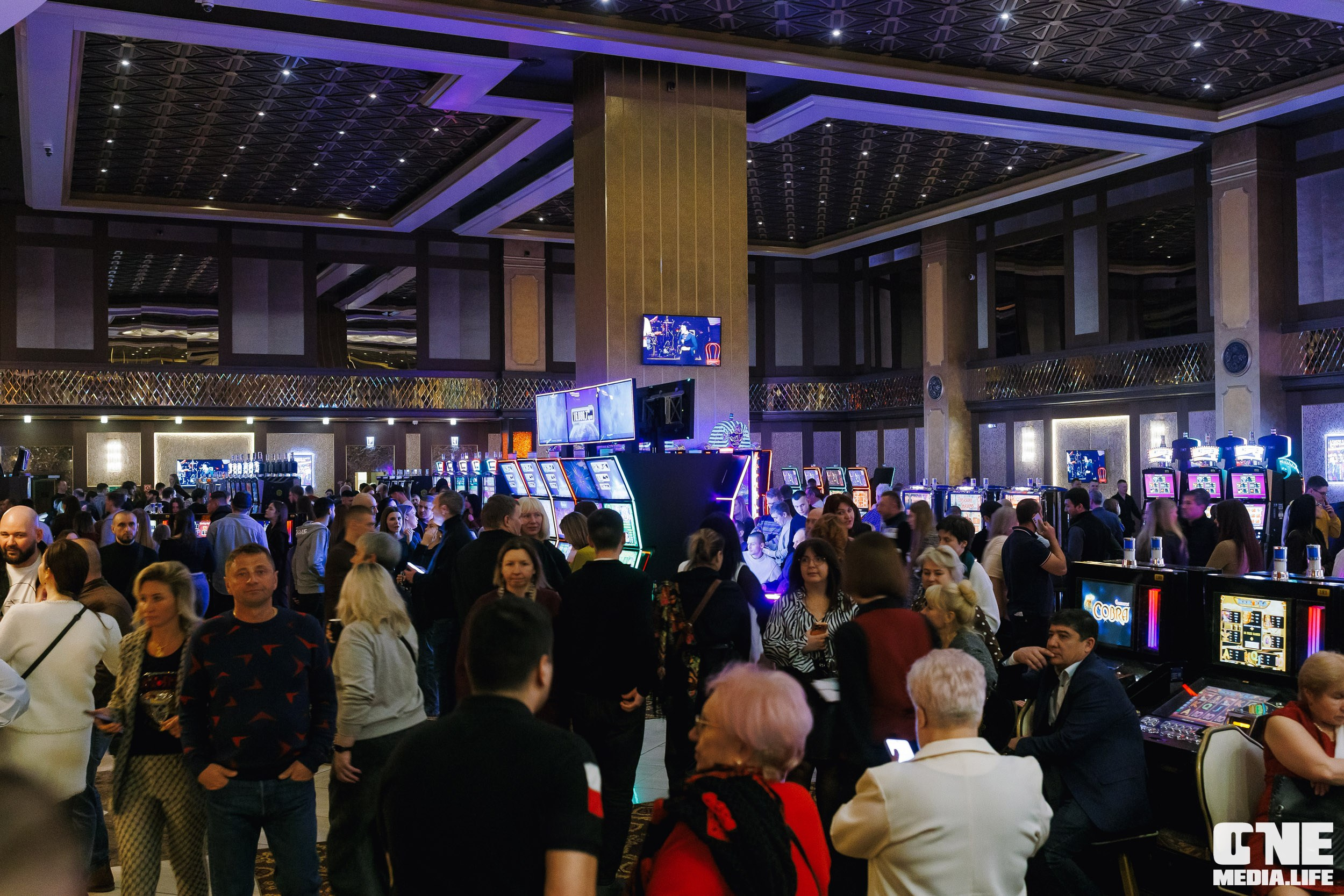 Фоторепортаж из казино Собрание. One Media Life: фоторепортажи, фотоотчеты с мероприятий и заведений