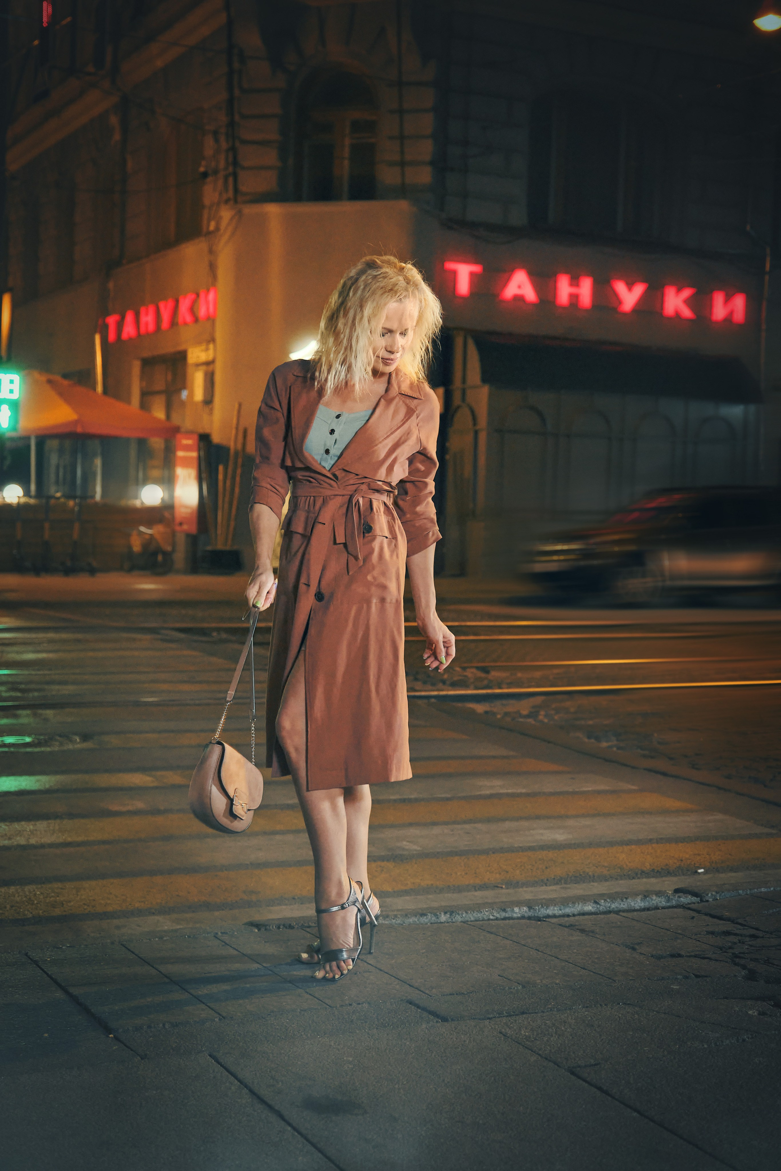 📸 Ночная фотосессия 🌙 Антуражные портреты в ночном городе