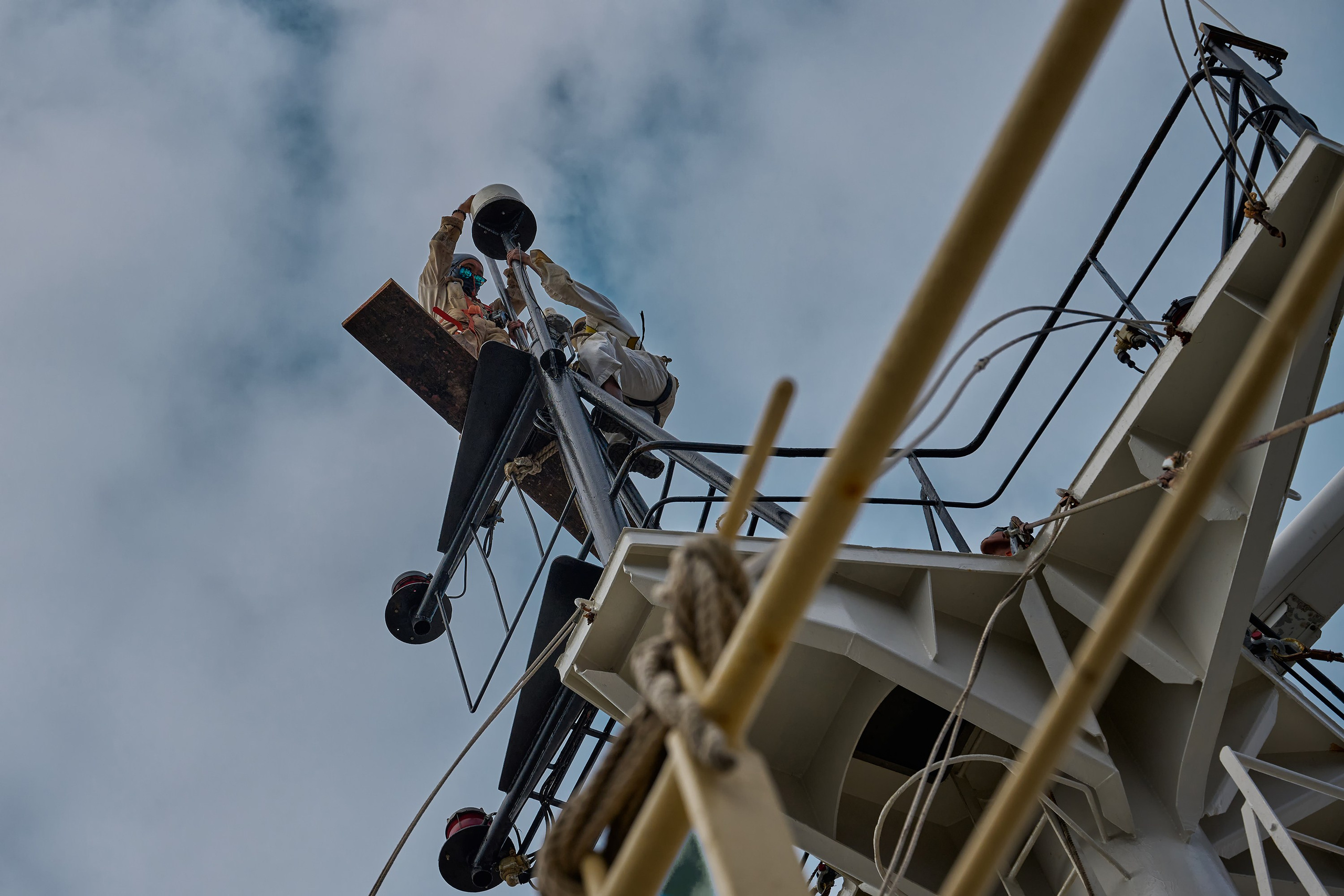 Экипаж на борту танкера. Crew on board tanker. Яркие фото на Чёрном море