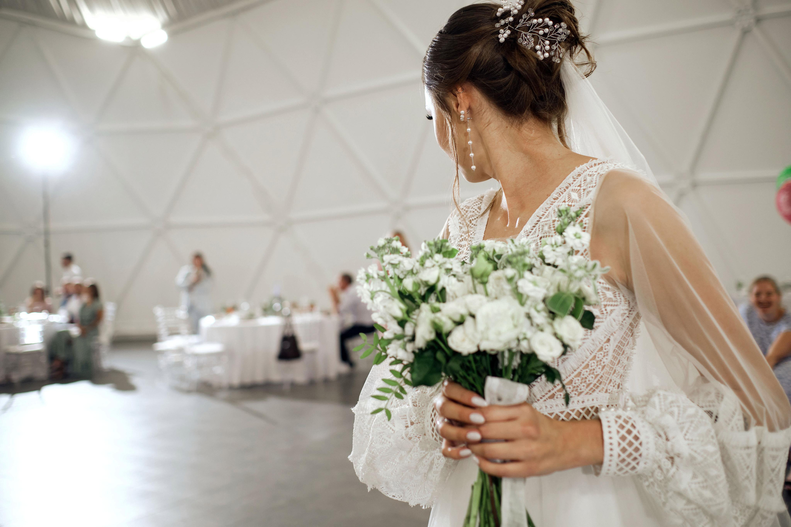 Фотограф Цвайгерт. Подрядчики и друзья сети свадебных площадок House for wedding