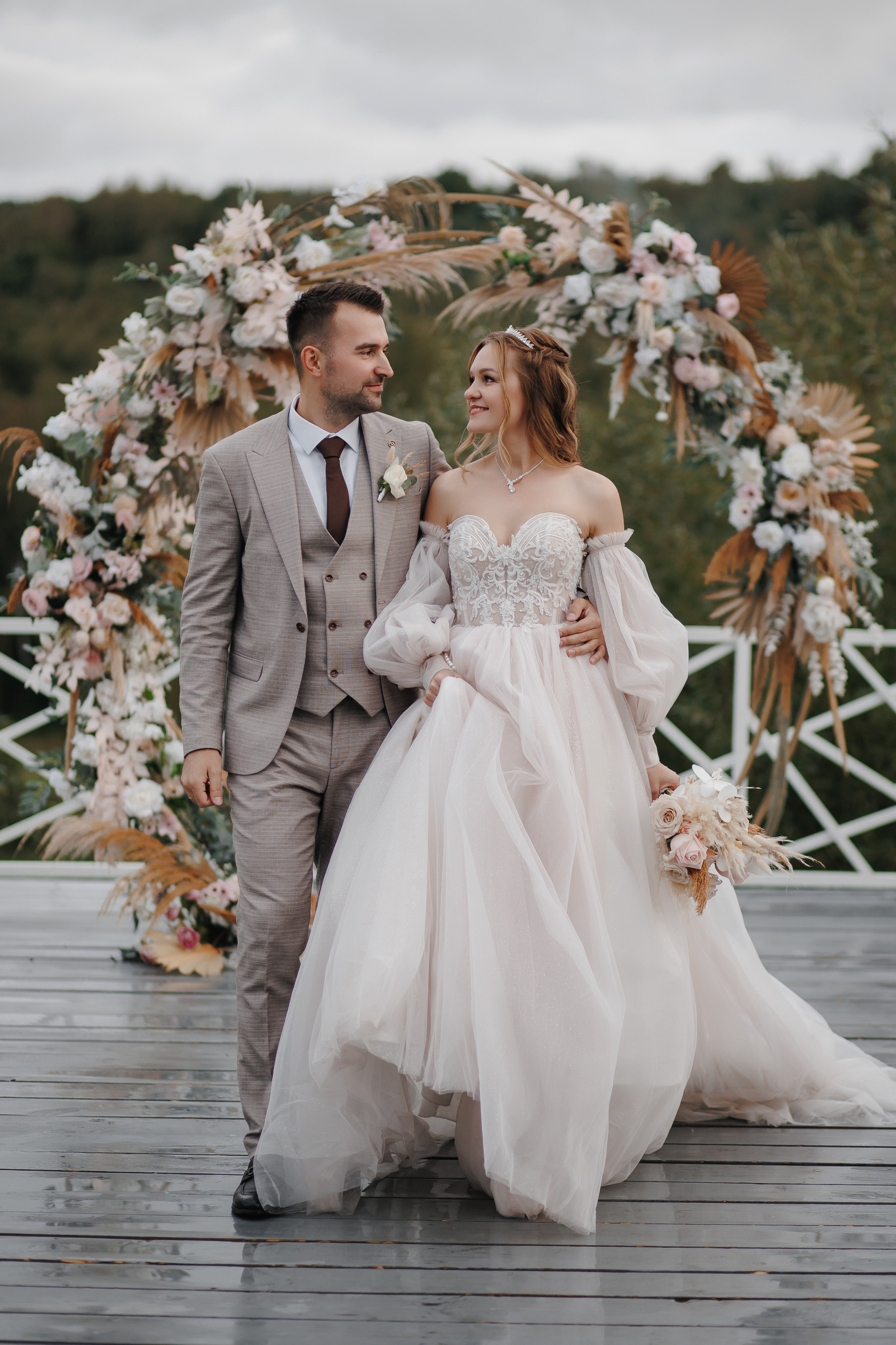 Фотограф Повольнов. Подрядчики и друзья сети свадебных площадок House for wedding